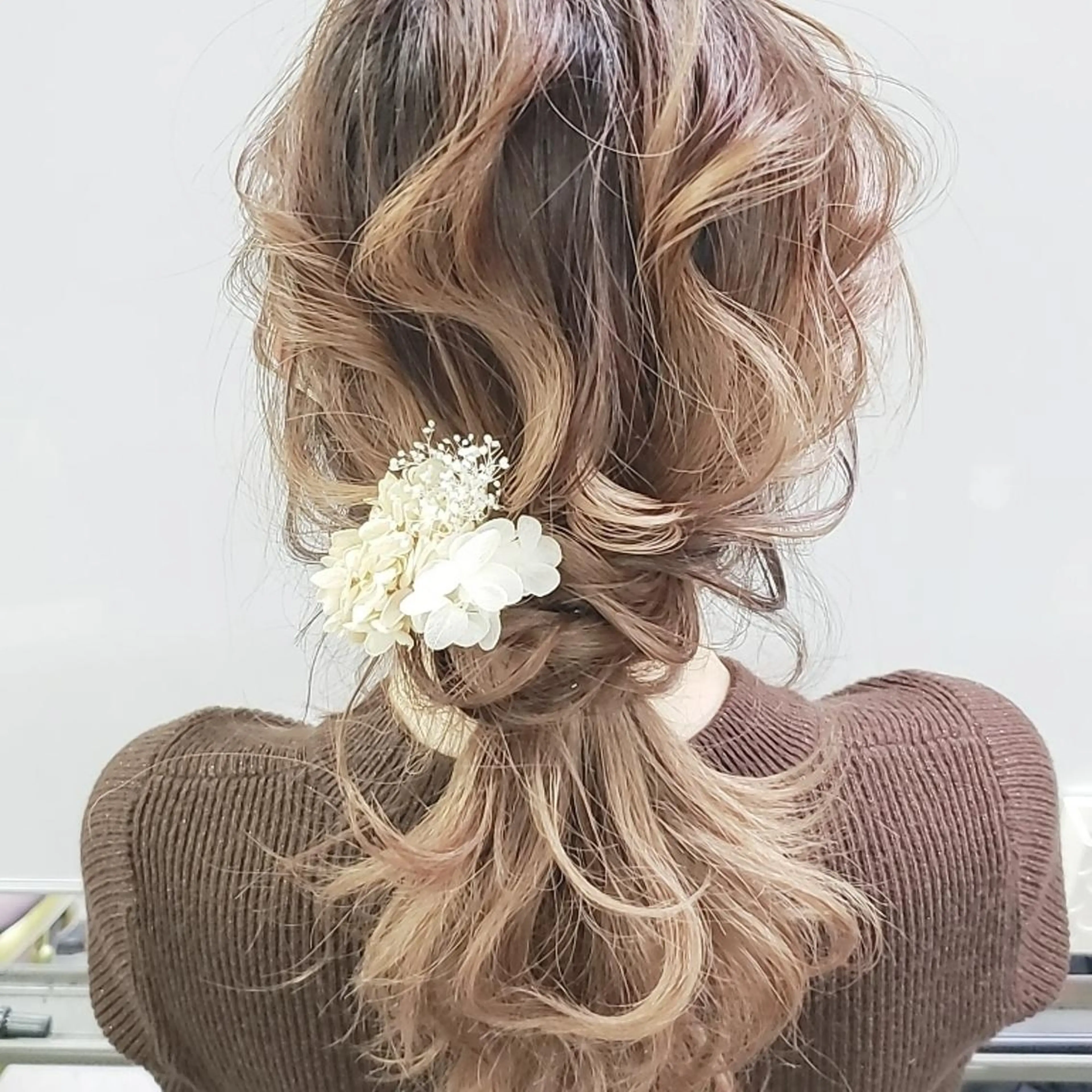 セミロング 外国人風カラー ヘアカラー トリートメント 【とにかく髪に優しい ❇️】森田篤のヘアスタイル