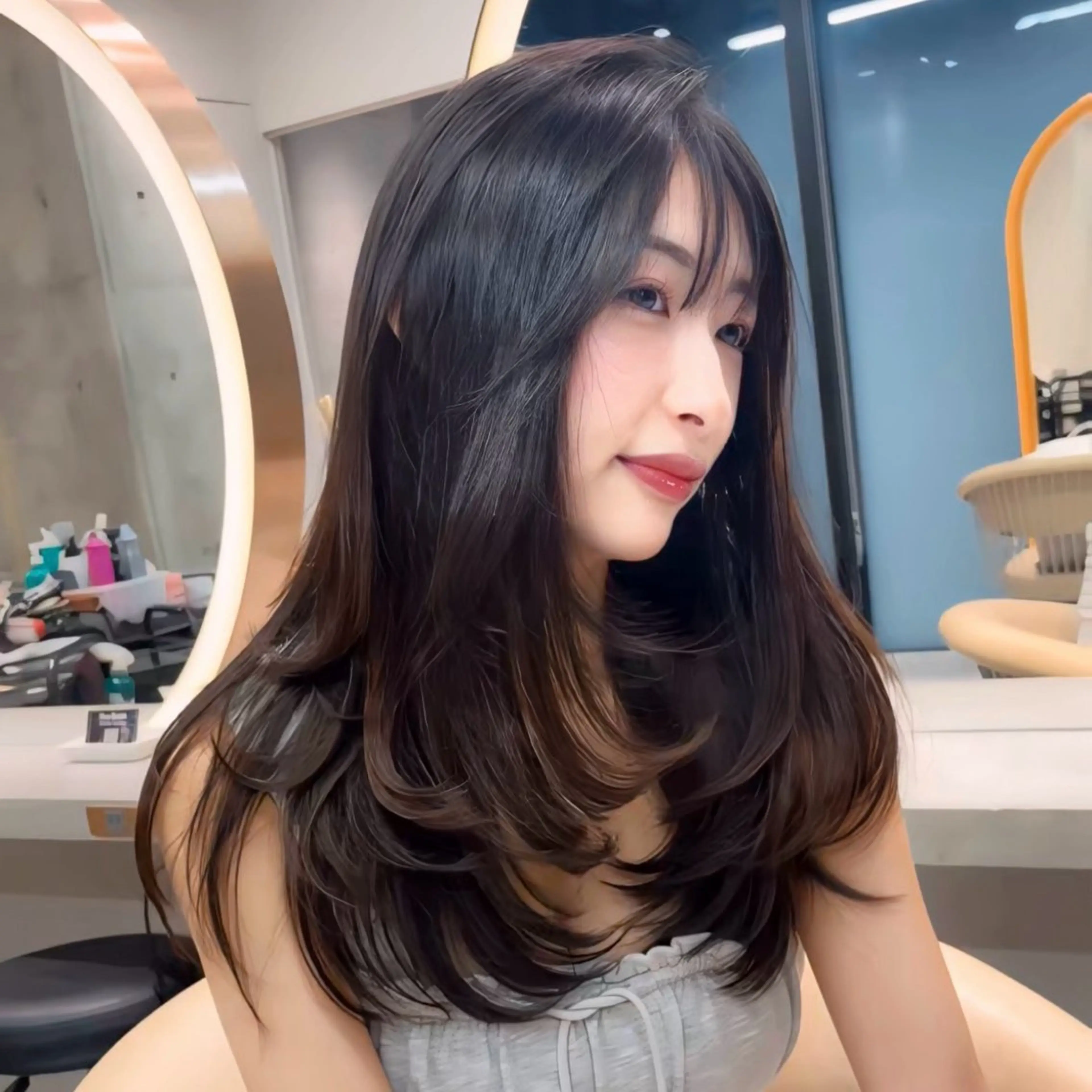 🐣ミニモ限定価格🐣カット+ブリーチ無しダブルカラー+3ステップトリートメント✨¥19,480→¥18,480💕の写真