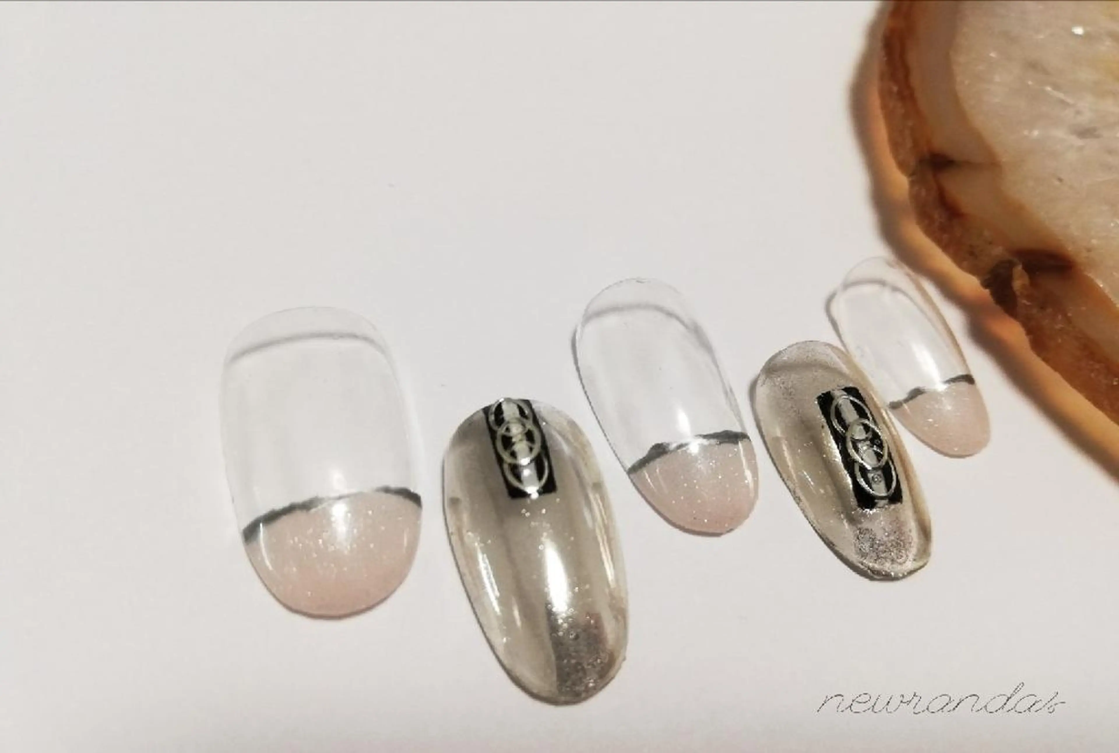 ネイル newrandas hitomiのネイルデザイン