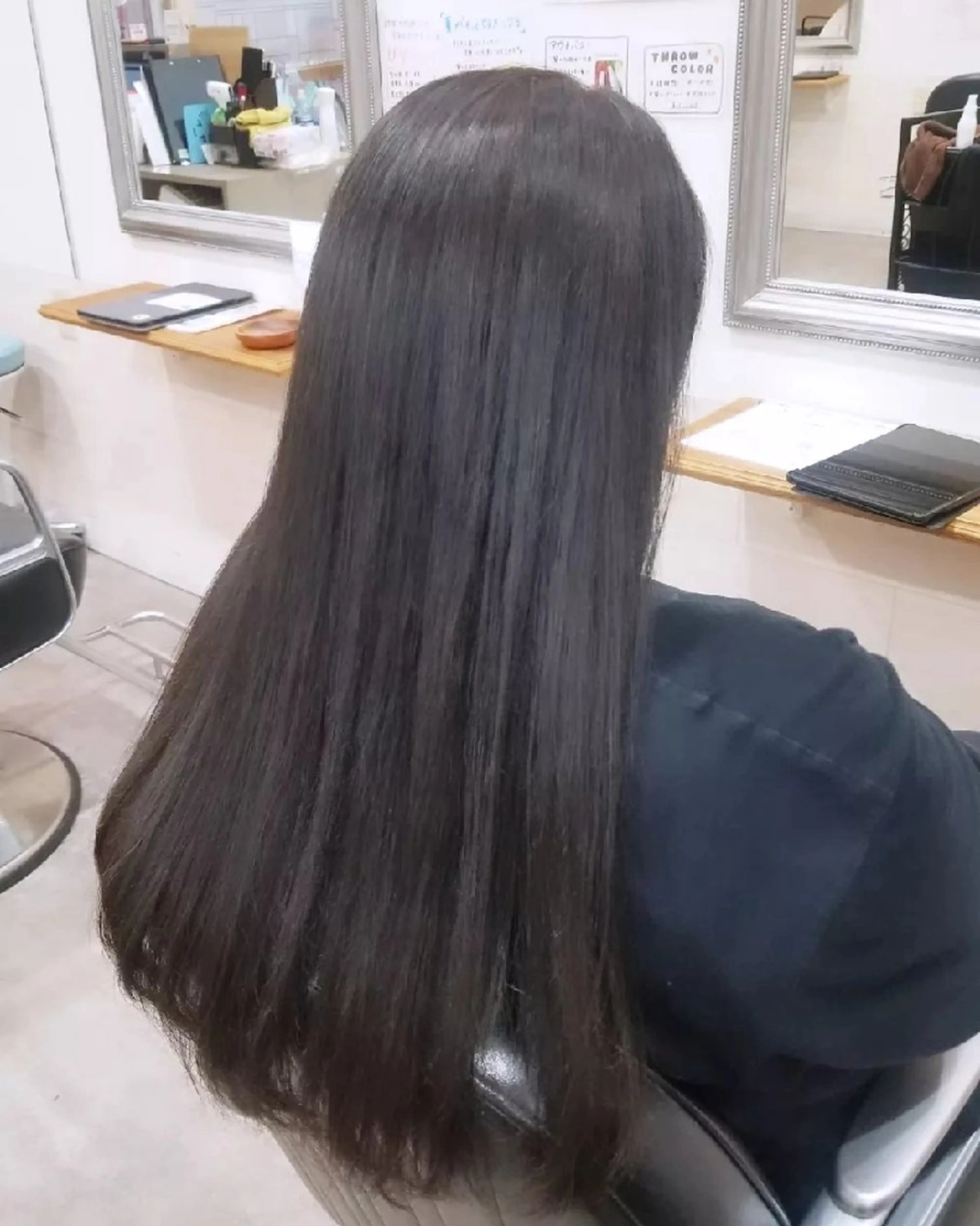 カラー ヘアカラー 暖色🍎透明感カラー 🩵小林かりんのヘアスタイル