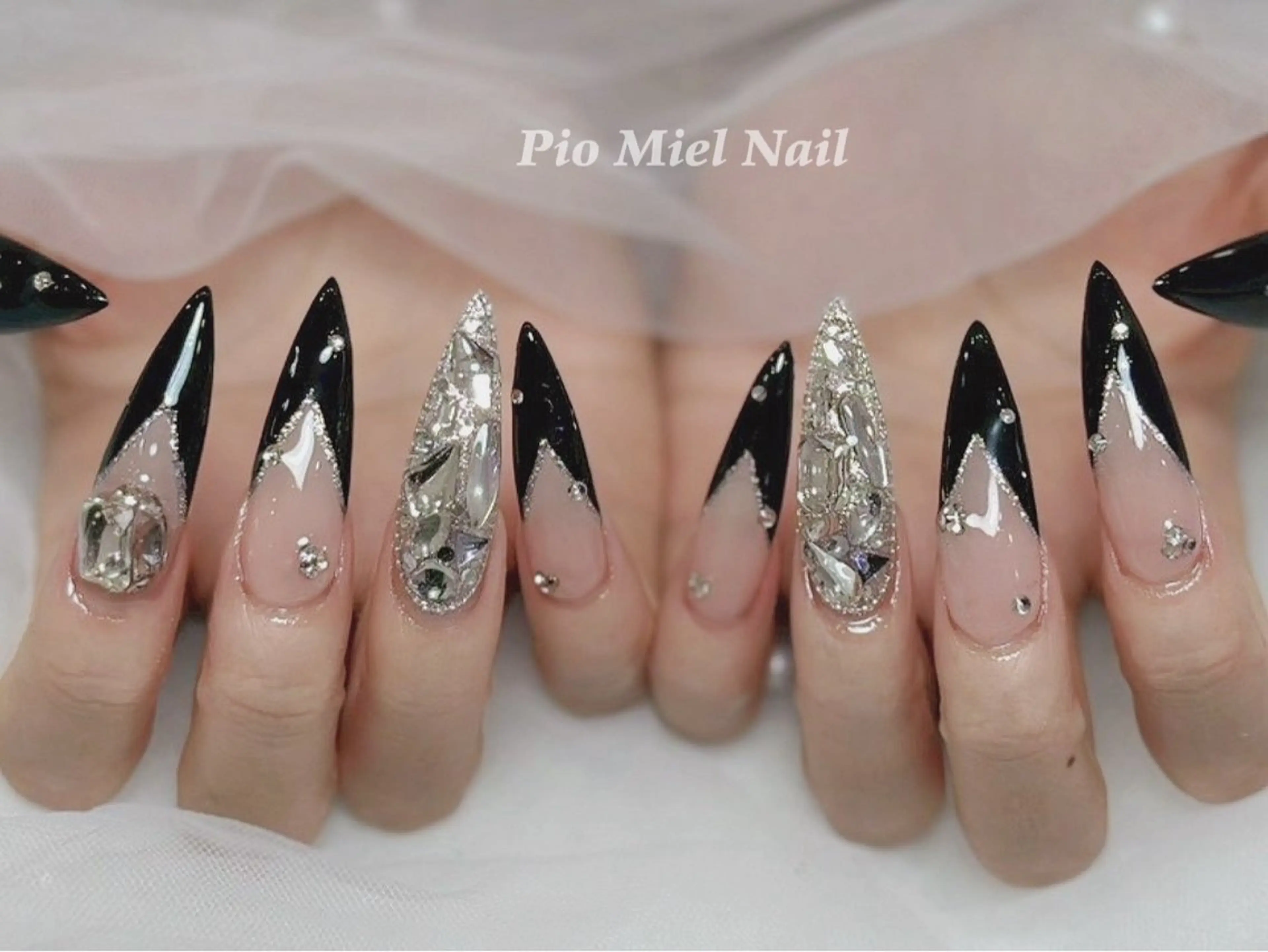 ネイル momo 長さだしのネイルデザイン