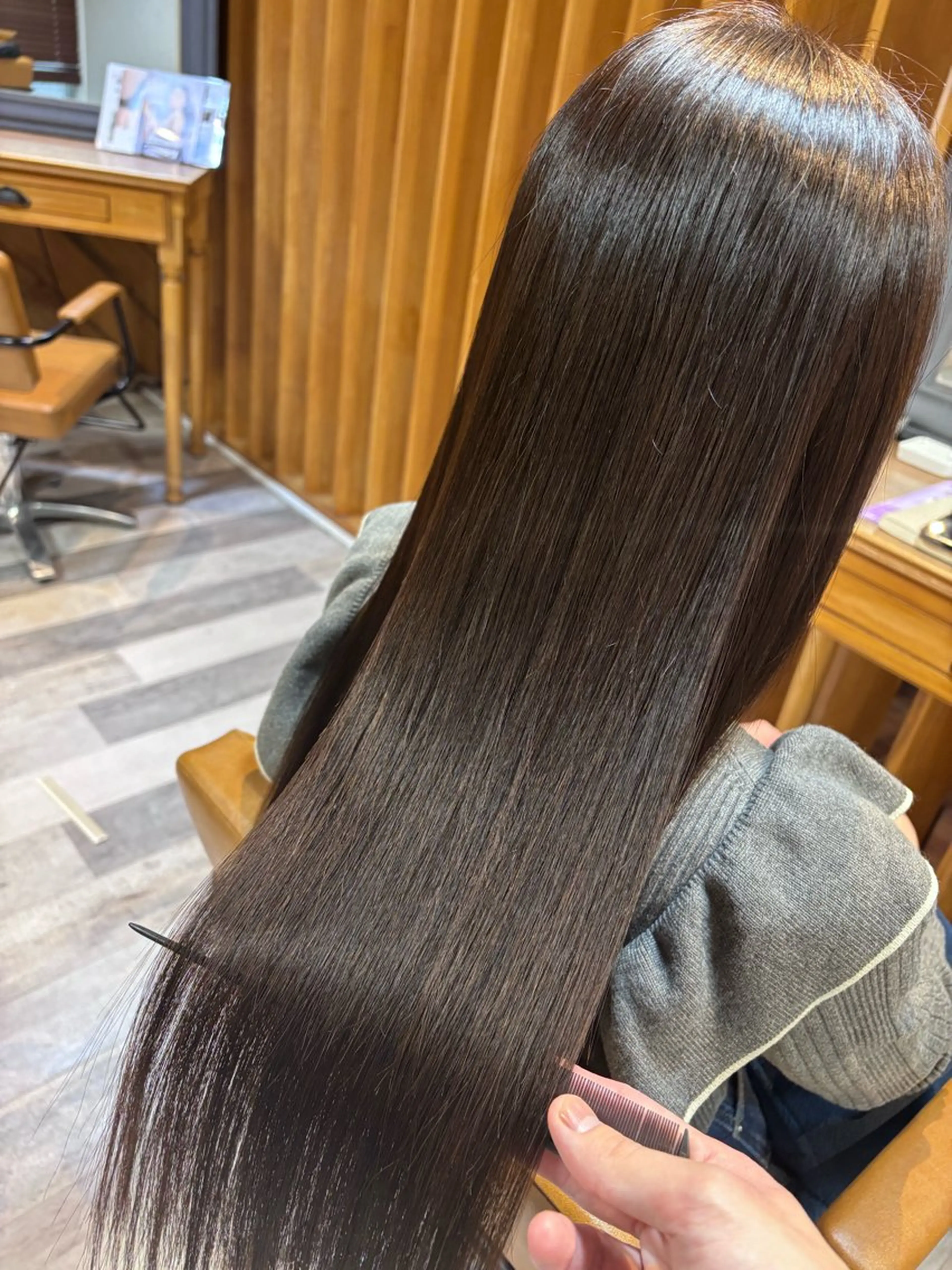 ロング 岡本樹一 🍁のヘアスタイル