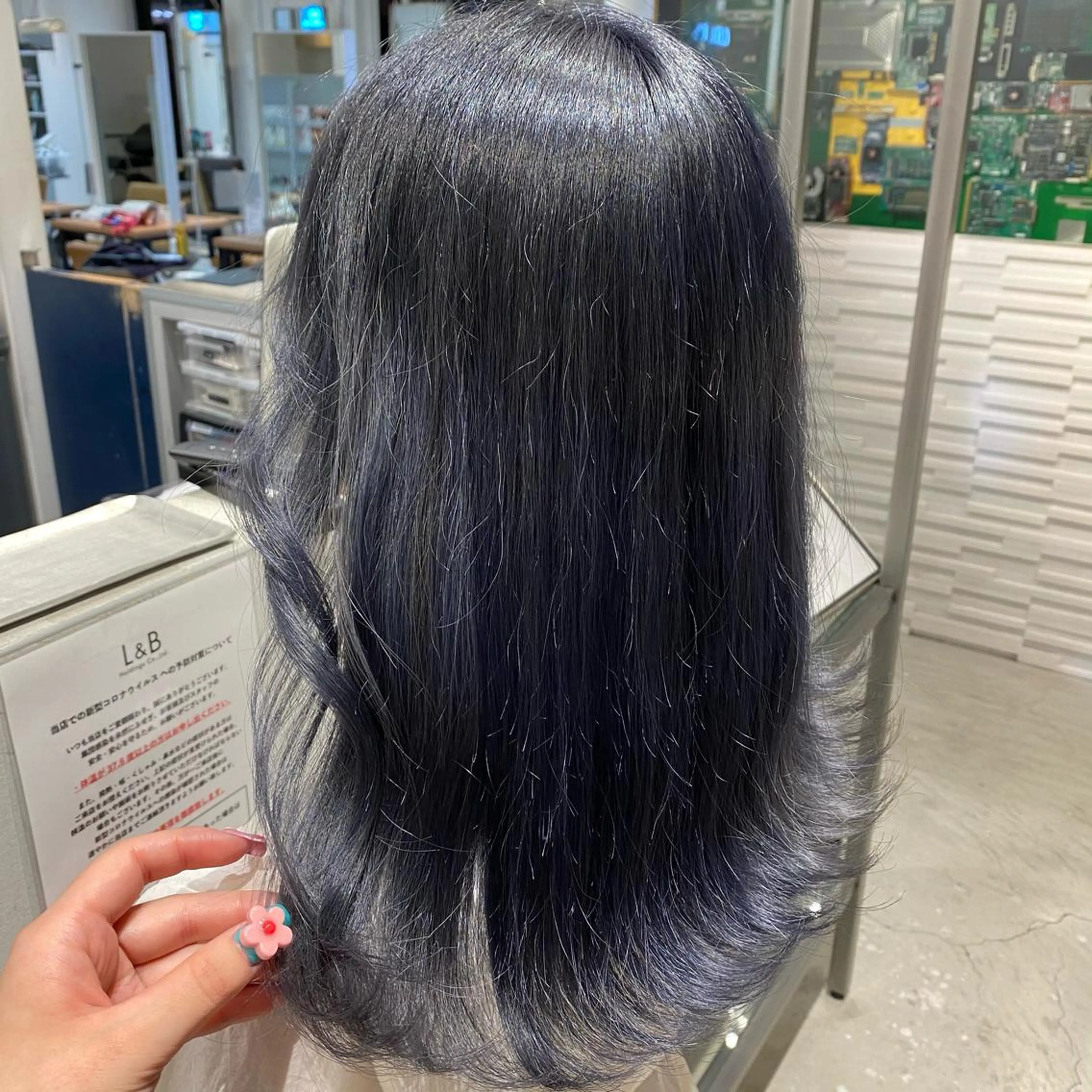 ミディアム カラー MOE🐈‍⬛🎀 エクステ/ワンホンのヘアスタイル