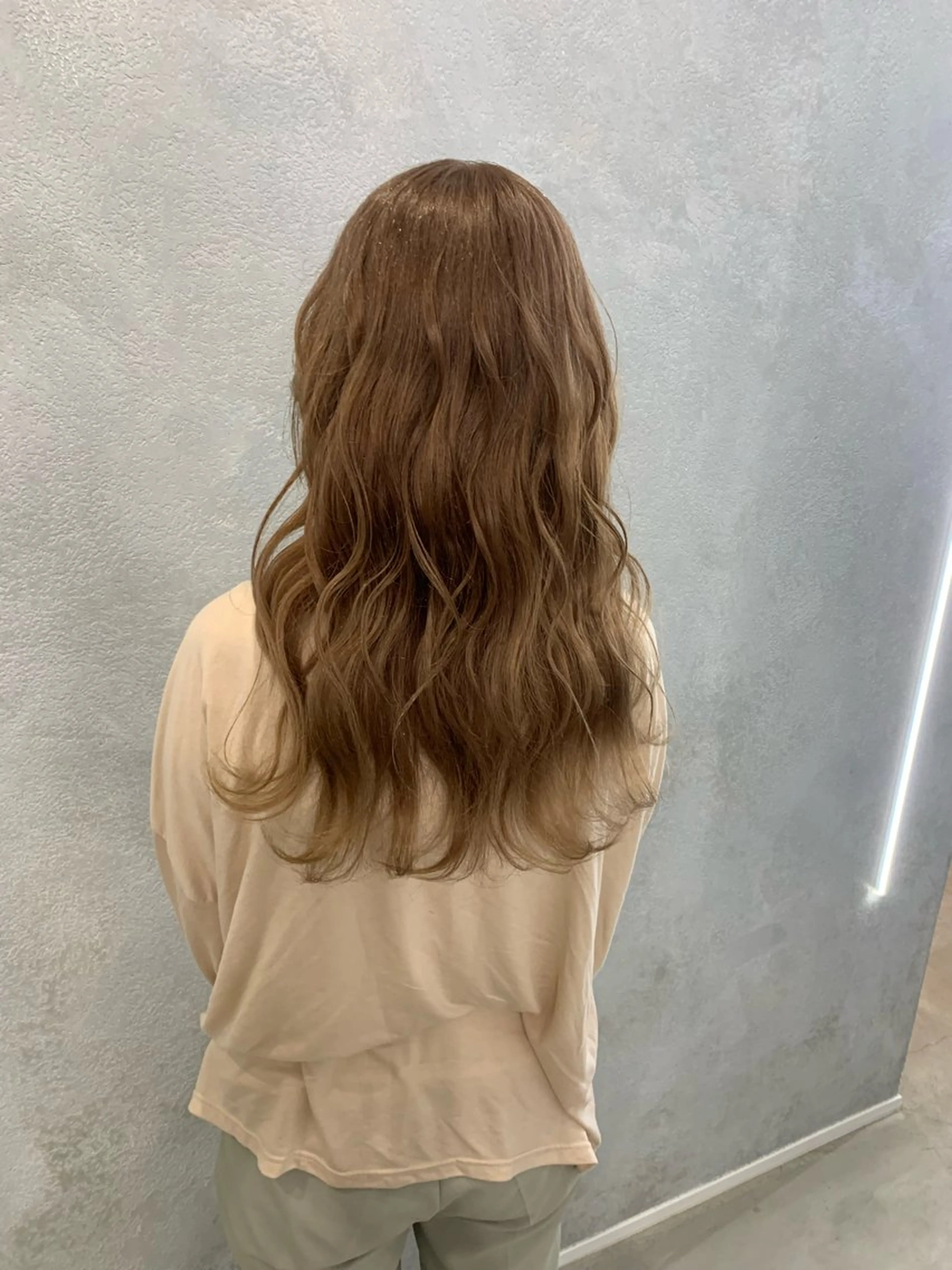 ロング カラー kanon hair所属・新木 愛花のヘアスタイル
