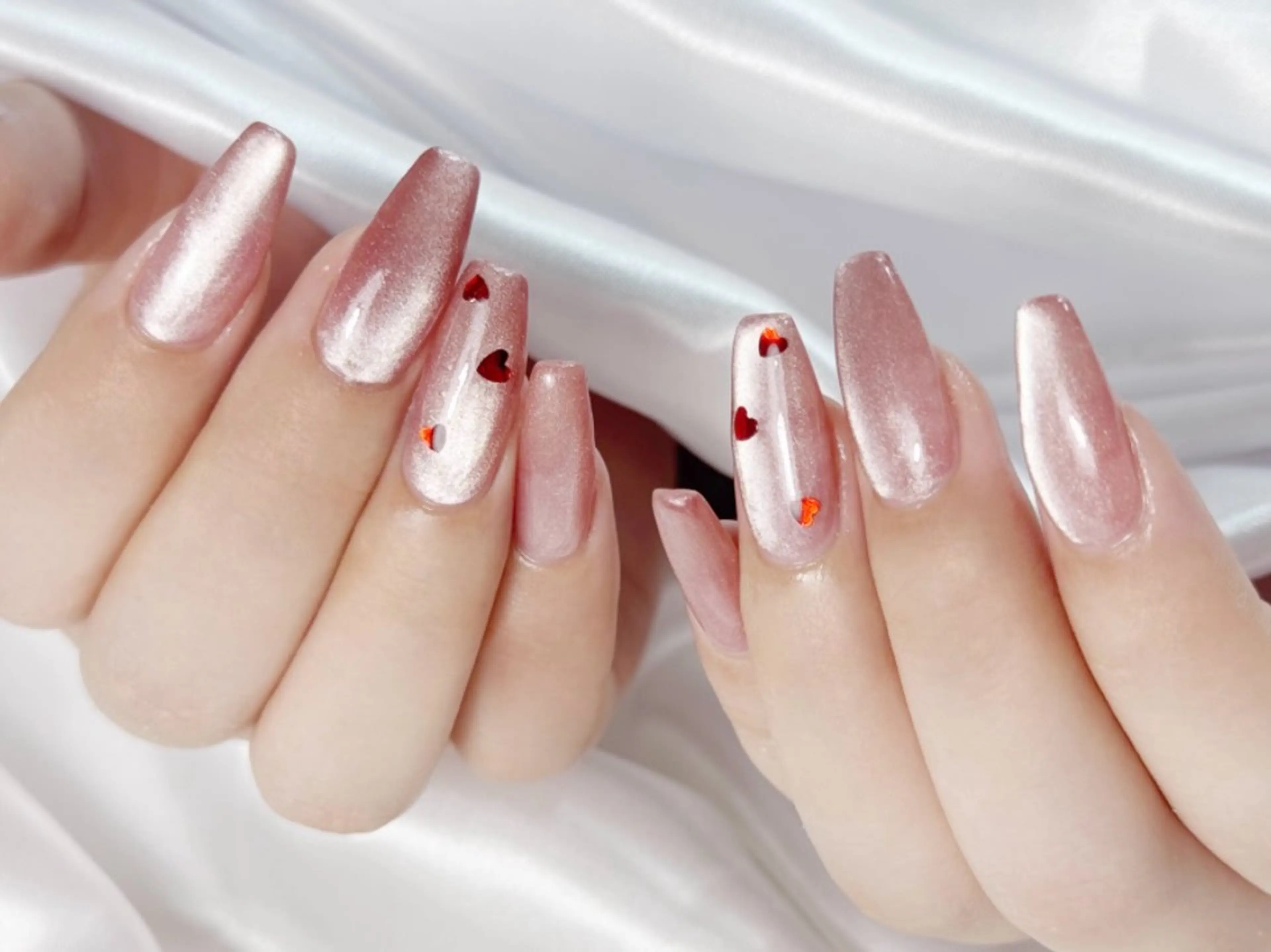 ネイル ロングネイル バレンタイン LinoTino nailのネイルデザイン