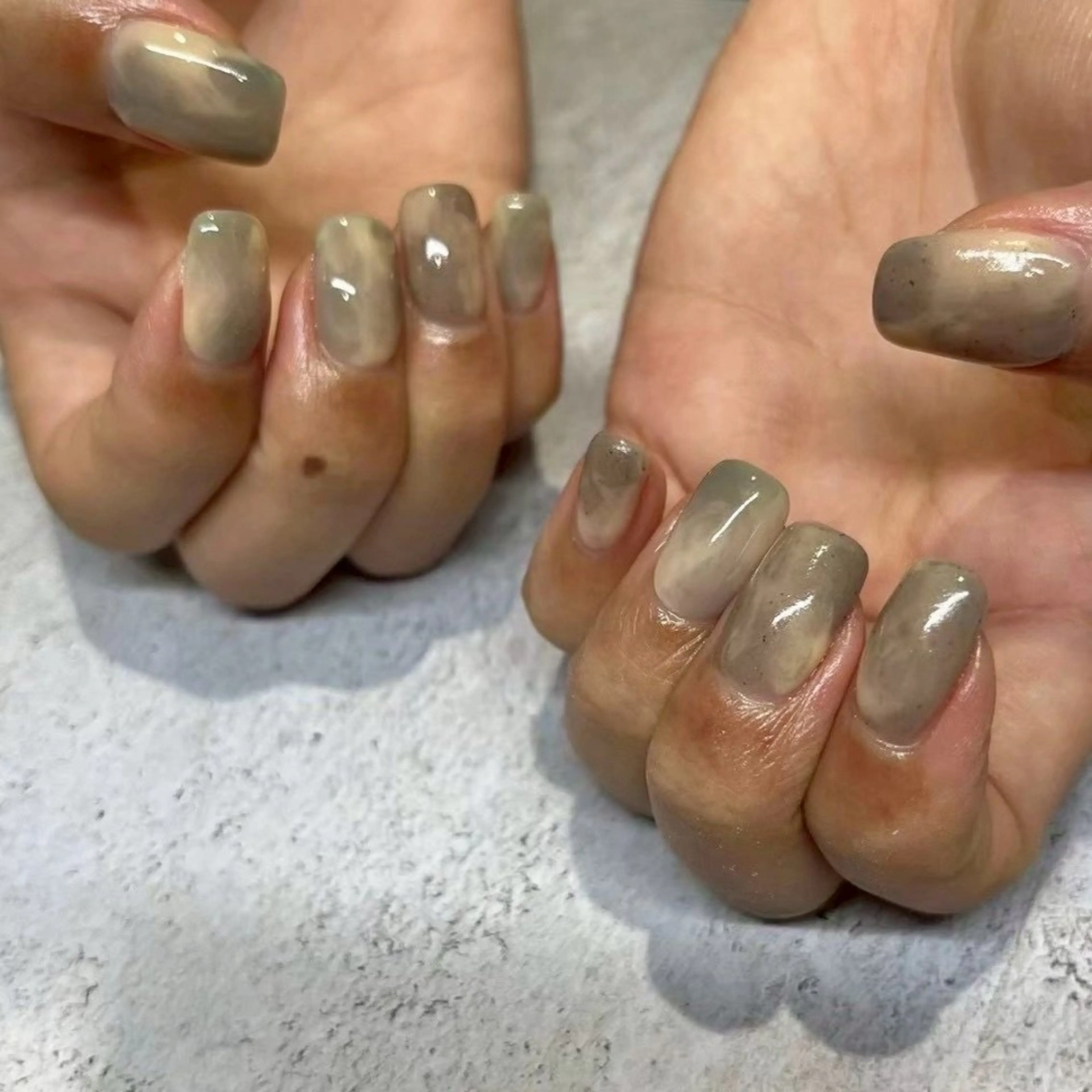 ネイル アートネイル 大理石ネイル(マーブル) ニュアンスネイル ハンドネイル &robe 銀座 sawakaのネイルデザイン