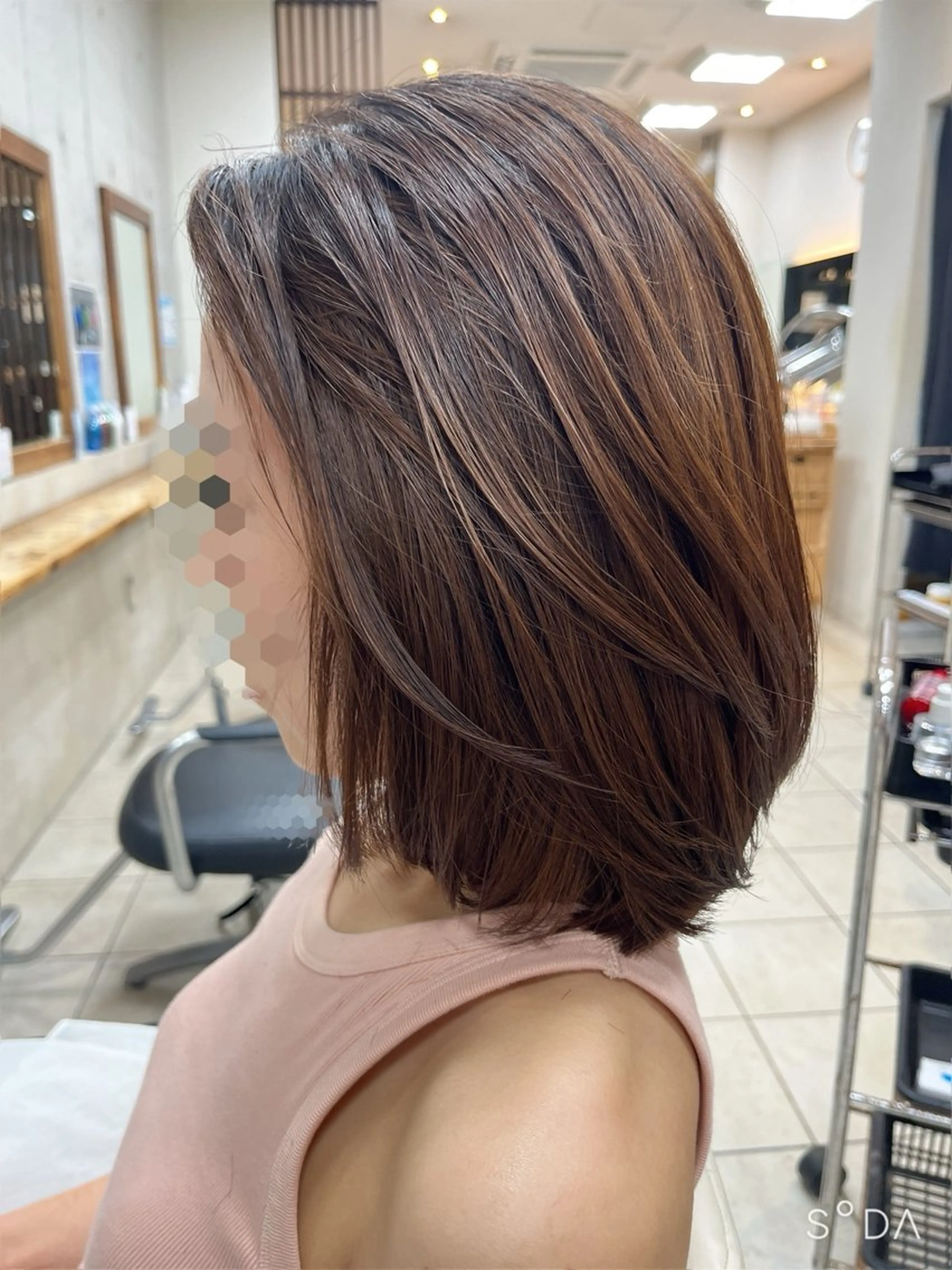 ミディアム ボブ レイヤーカット カット vis-a-vis　板橋店所属・たなか なおのヘアスタイル