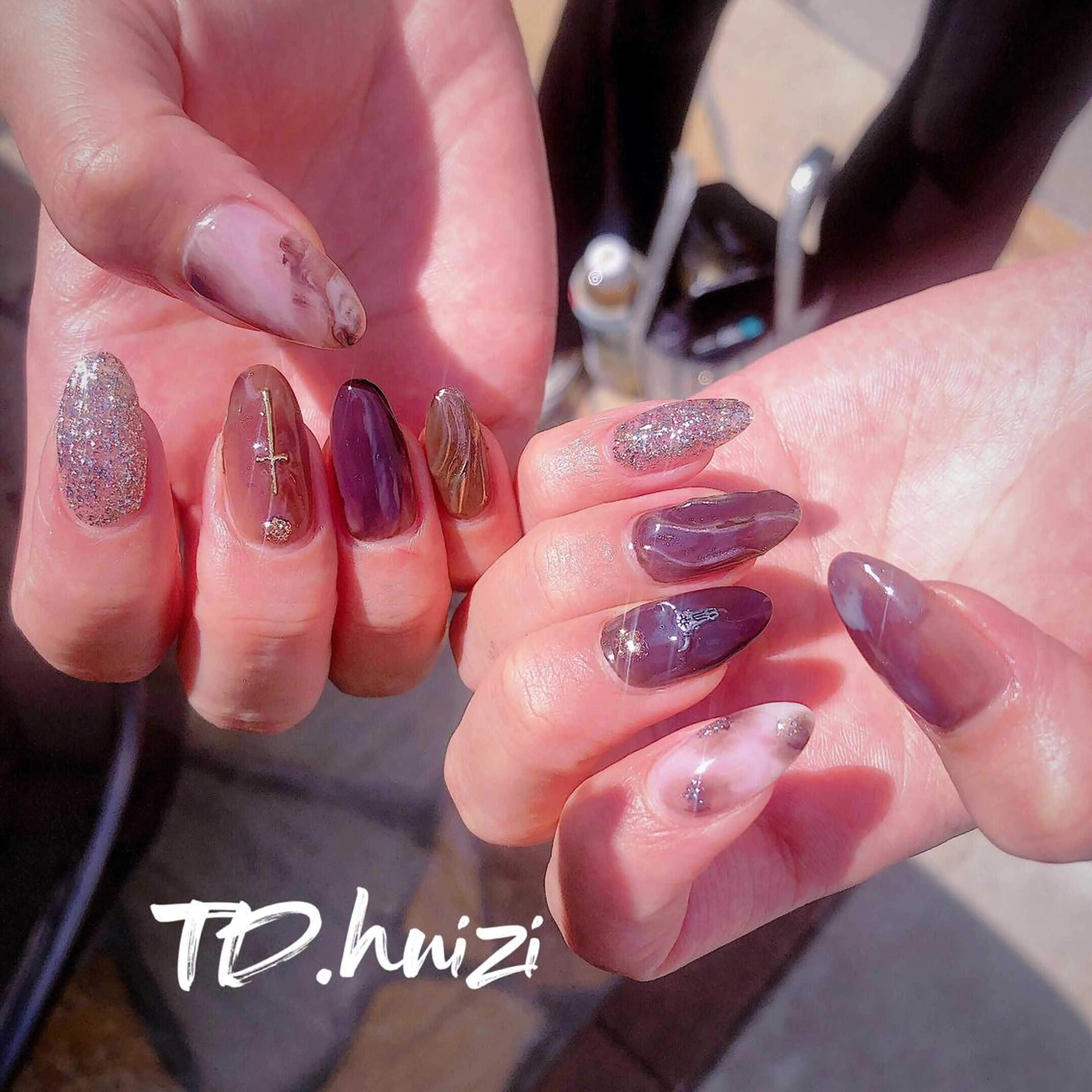 ミディアム めぐみのネイルサロン 惠のネイルデザイン