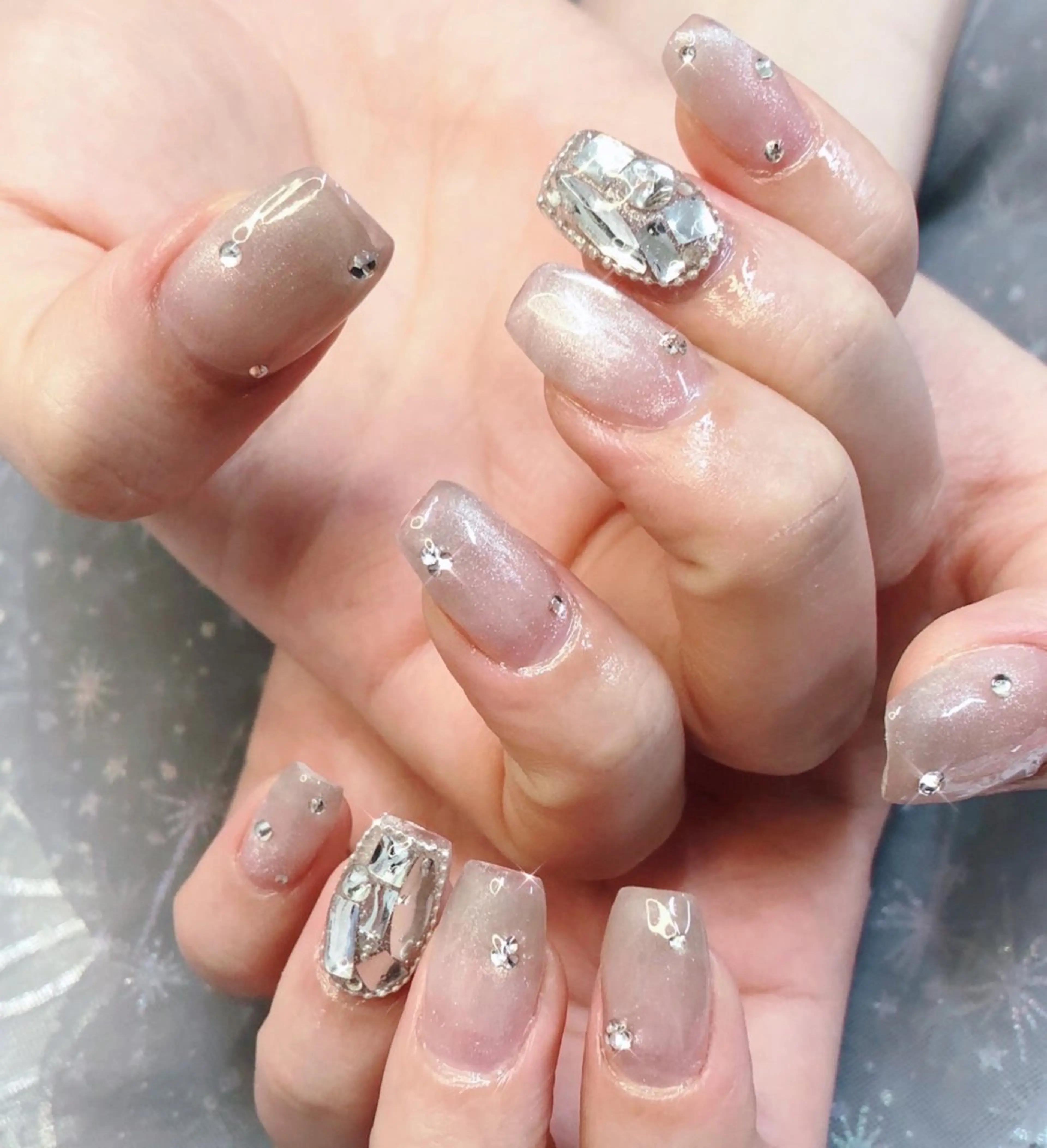 ネイル べっ甲ネイル フットネイル ゴールド マグネットネイル ミラーネイル ハンドネイル ハンドケア 大門浜松町 ネイルのネイルデザイン