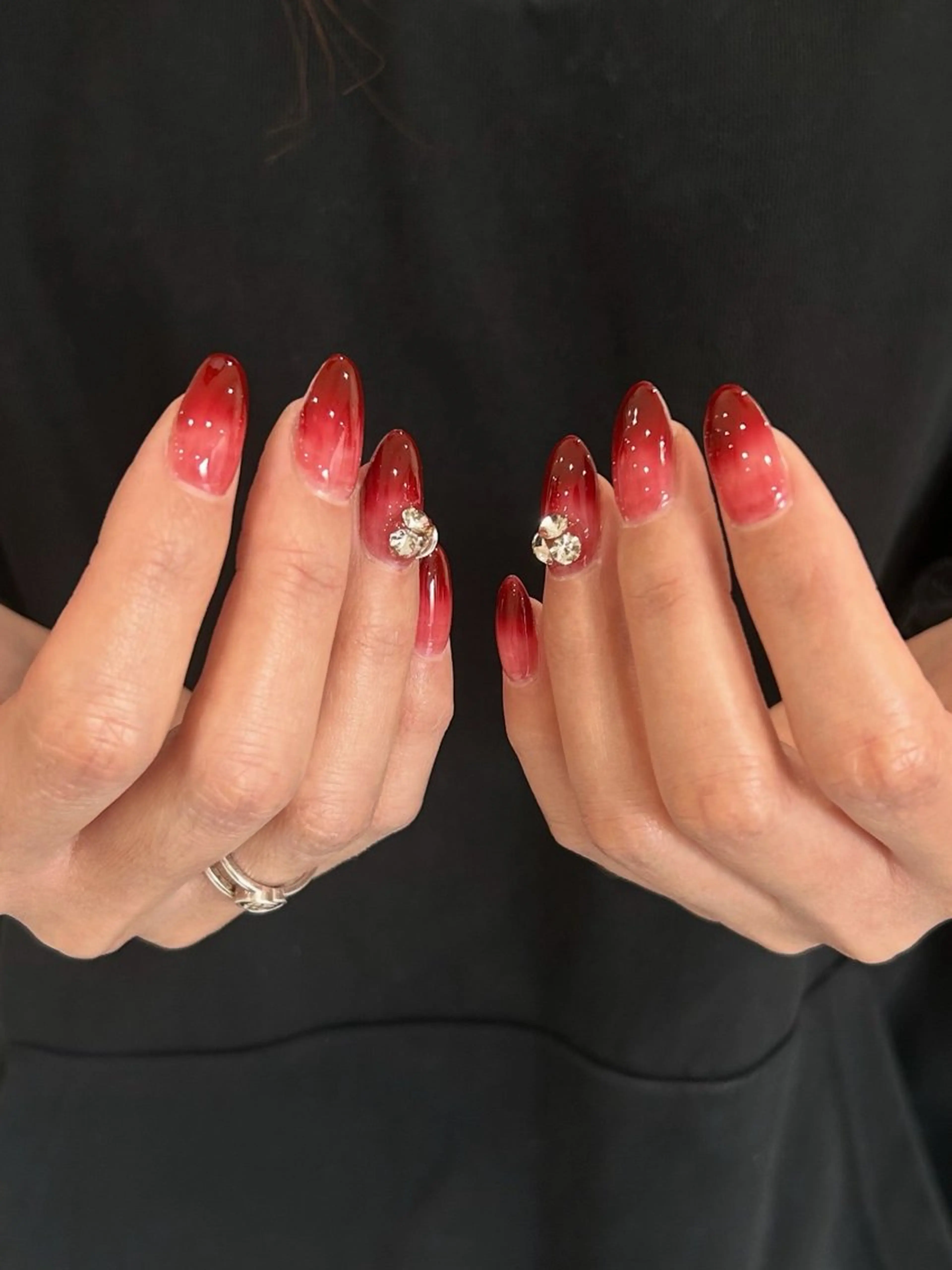 ネイル 赤色 RYO /Amourのネイルデザイン