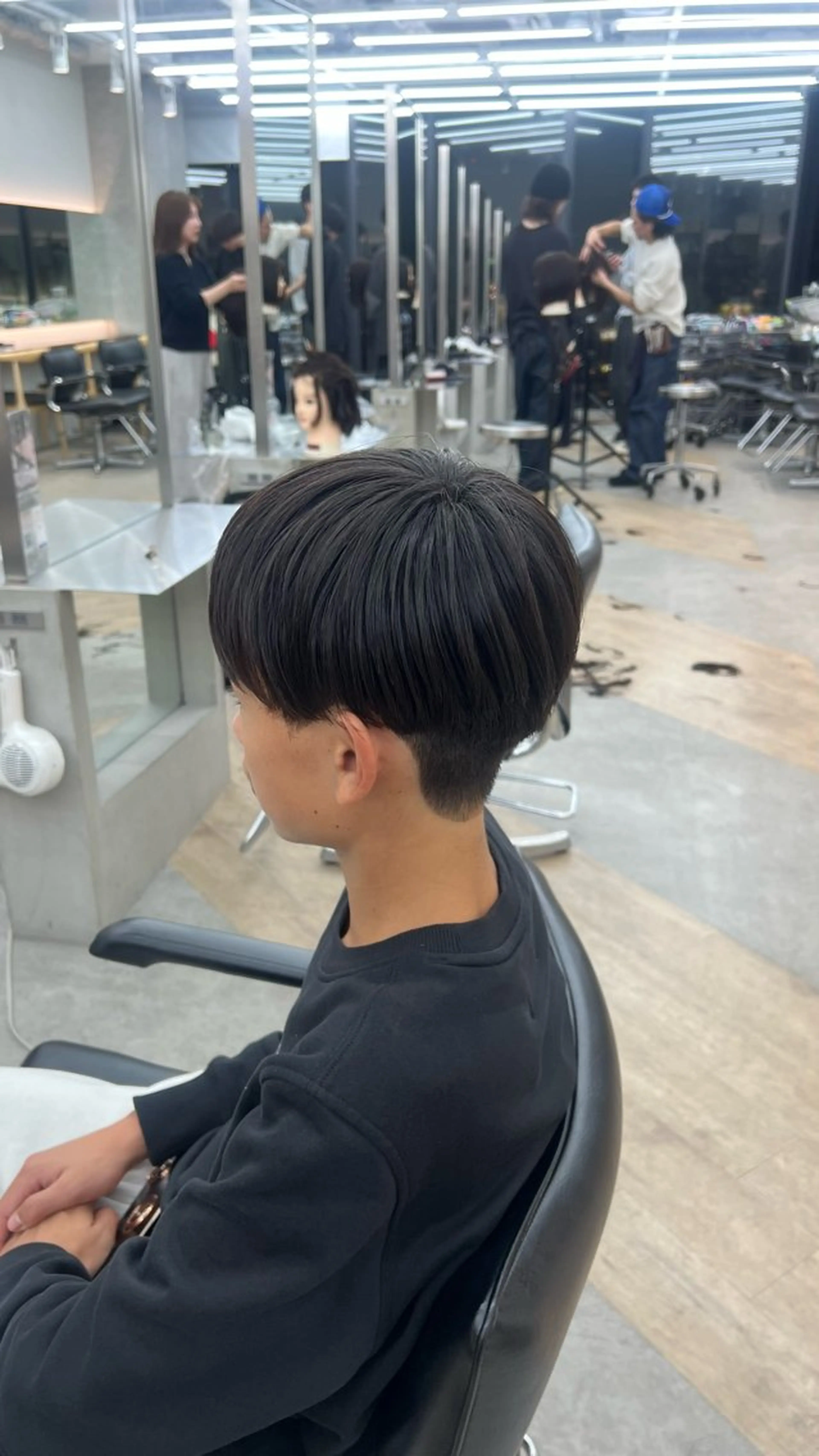 パーマ カット 縮毛矯正 🌀ソヘル/シャドウ ✨/メンズパーマ/栄のヘアスタイル