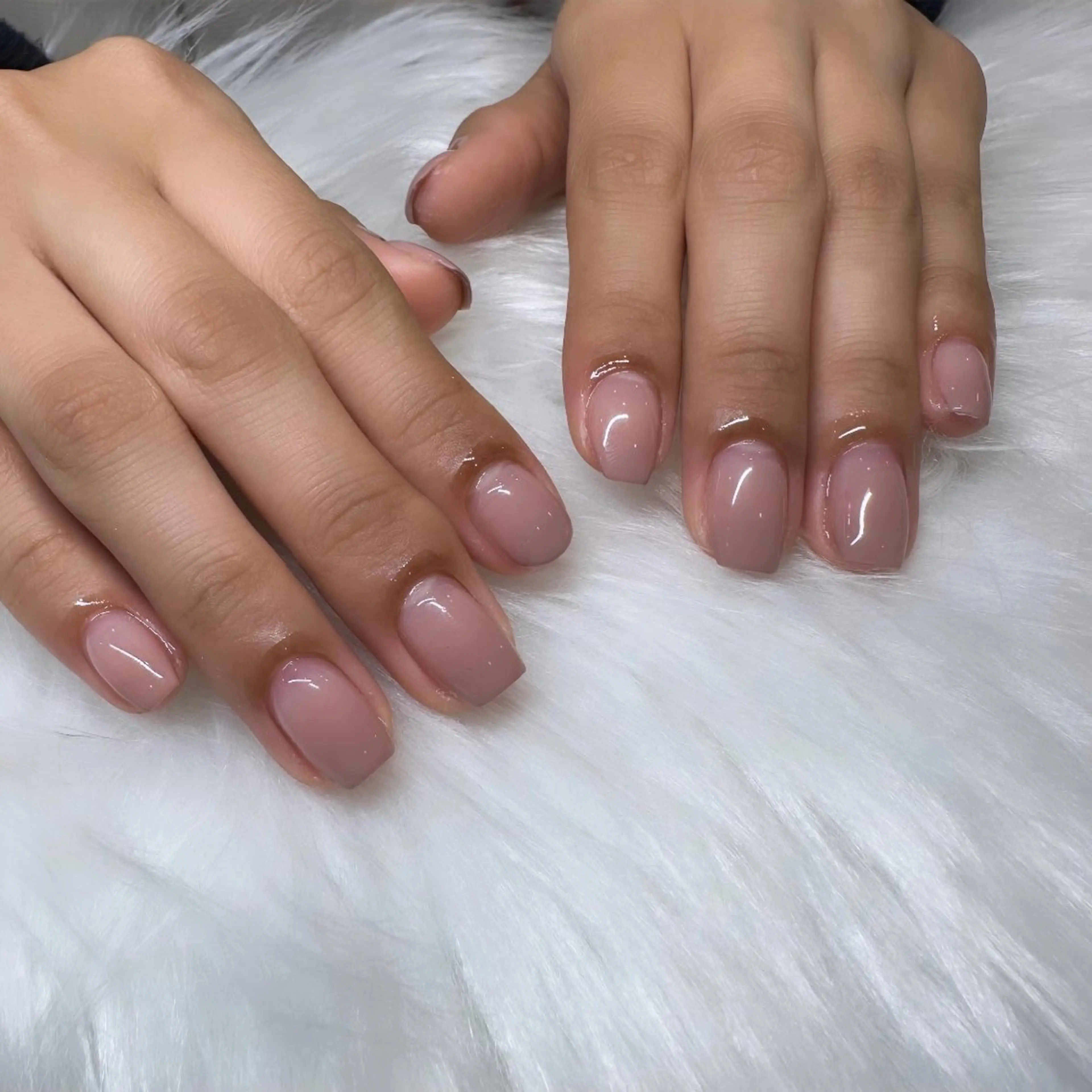 ネイル Laula🤍 ayakaのネイルデザイン