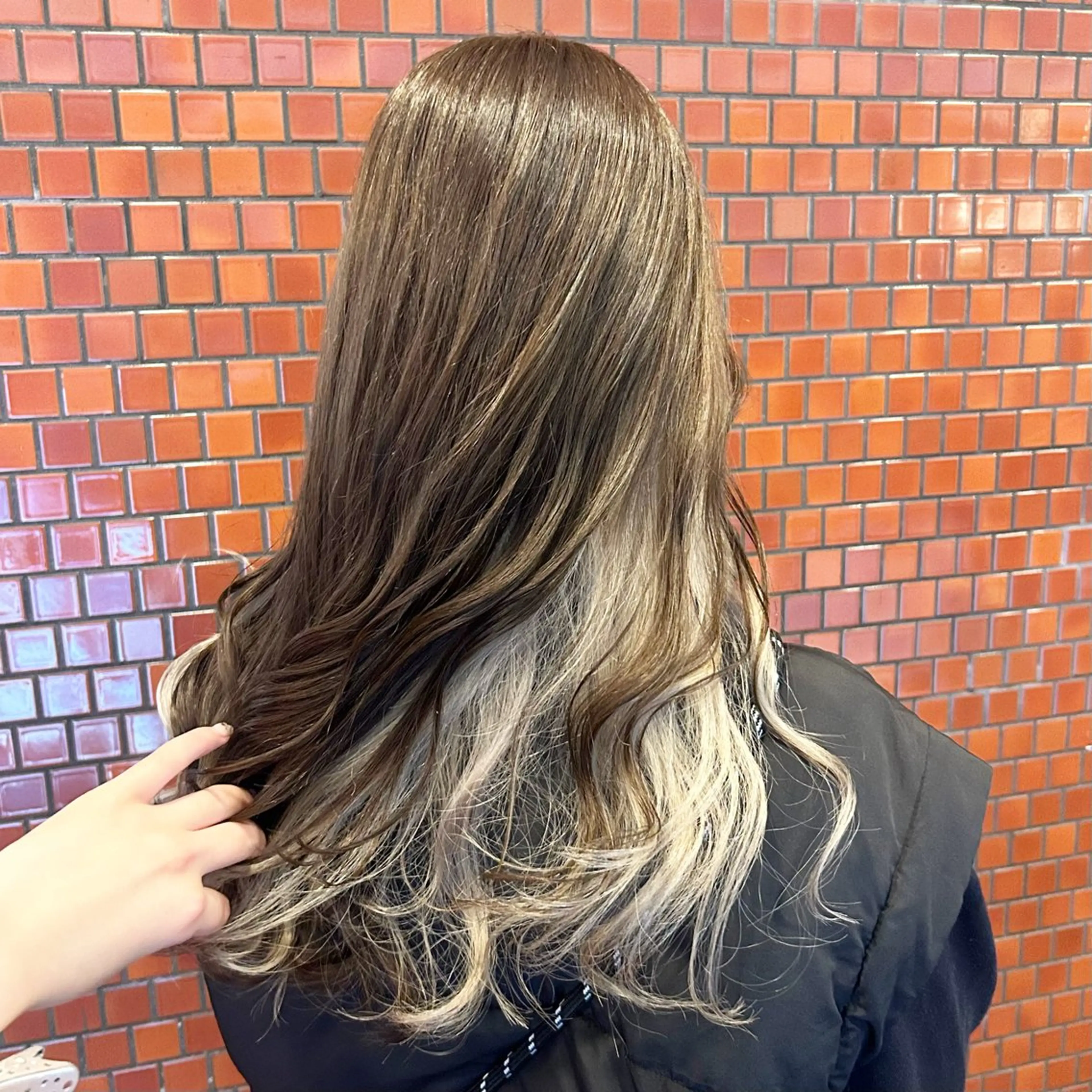 ロング カラー カット ヘアカラー トリートメント KIRARA stylistのヘアスタイル