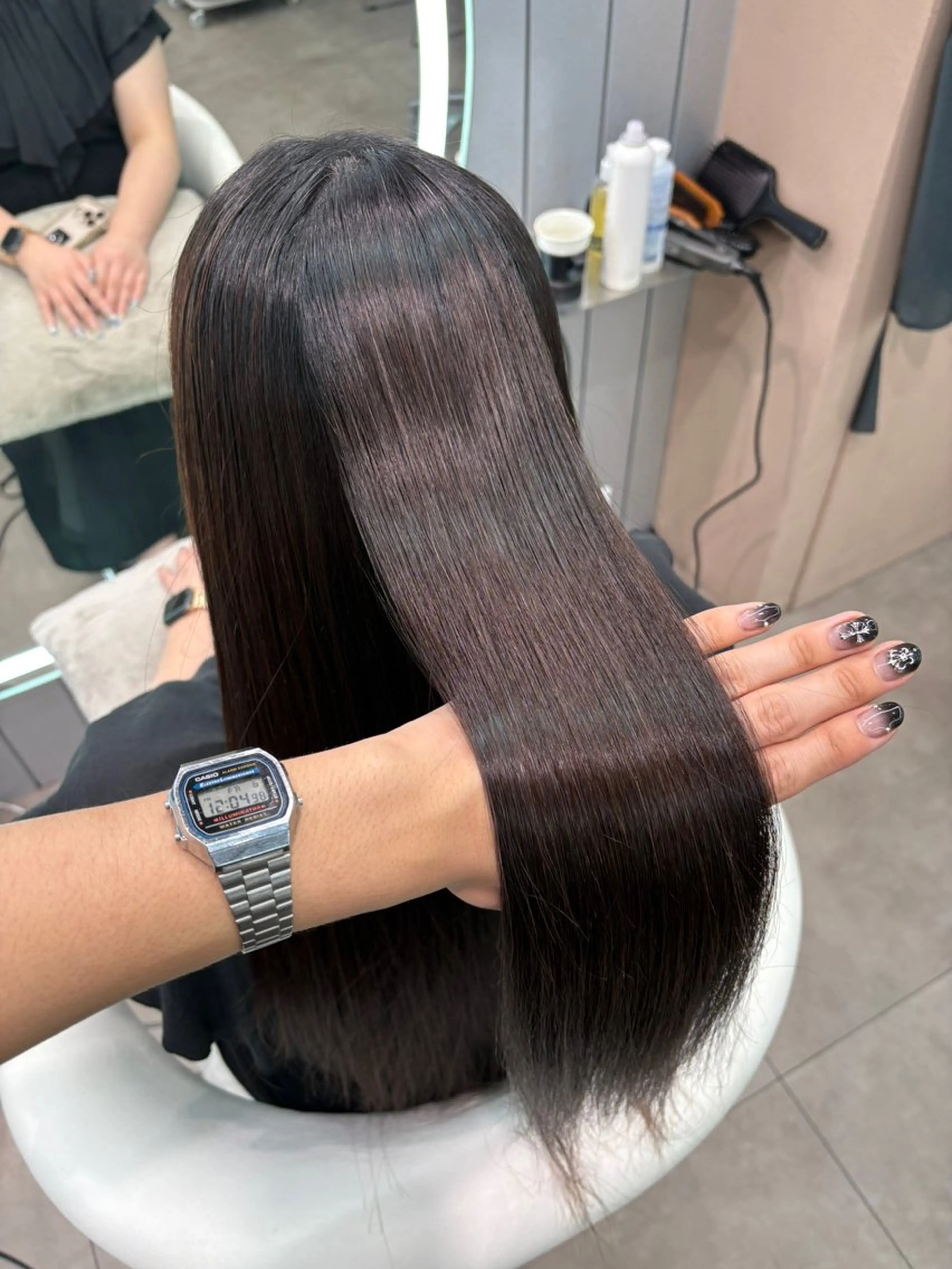 ロング ヘアアレンジ アッシュ ボブ くびれヘア 顔まわりレイヤー 顔周りカット 縮毛矯正 トリートメント ヘアセット 大宮🩵縮毛矯正 レイヤー 佐藤和のヘアスタイル