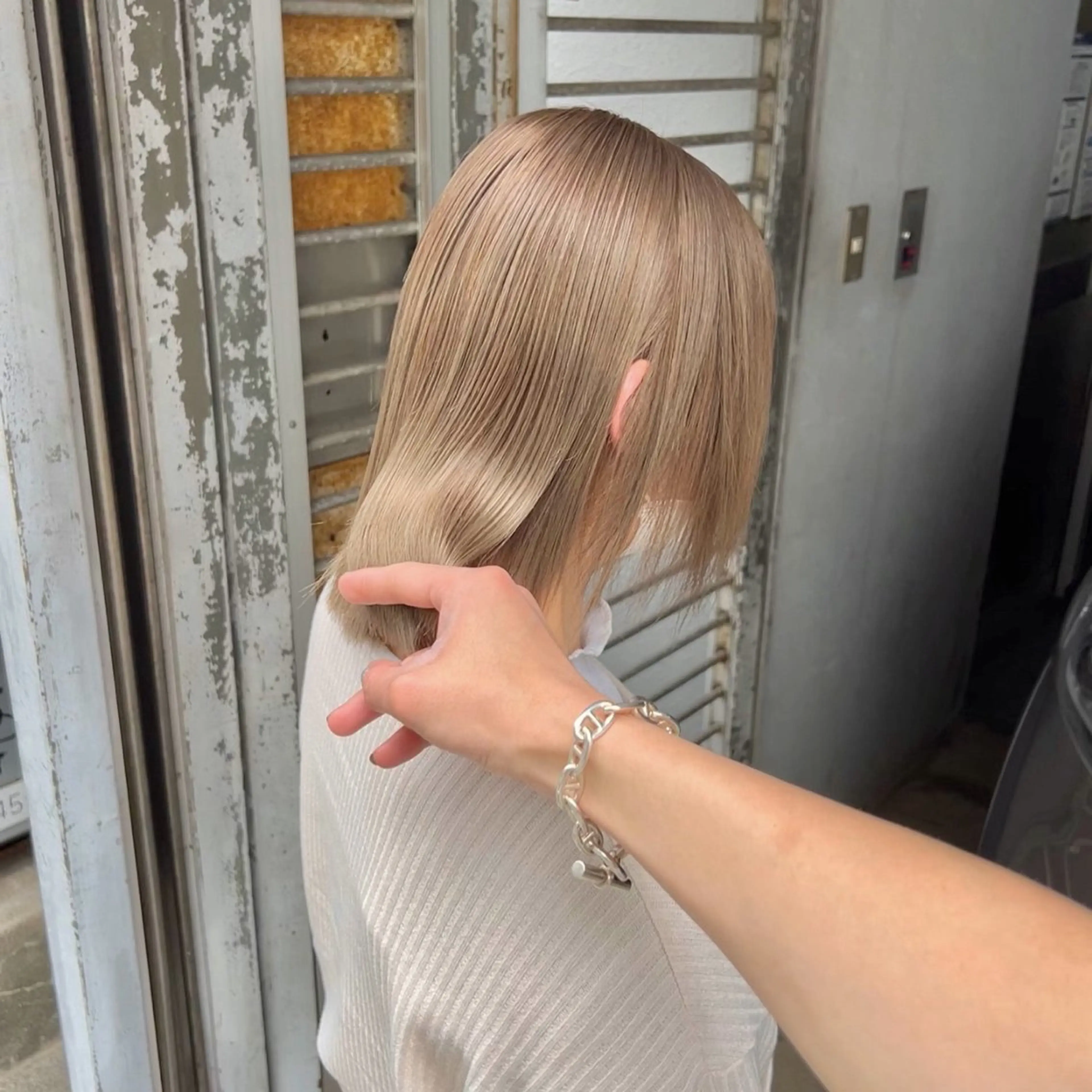 【プレミアムケアカラー+最高級トリートメント】ロング料金込みの写真