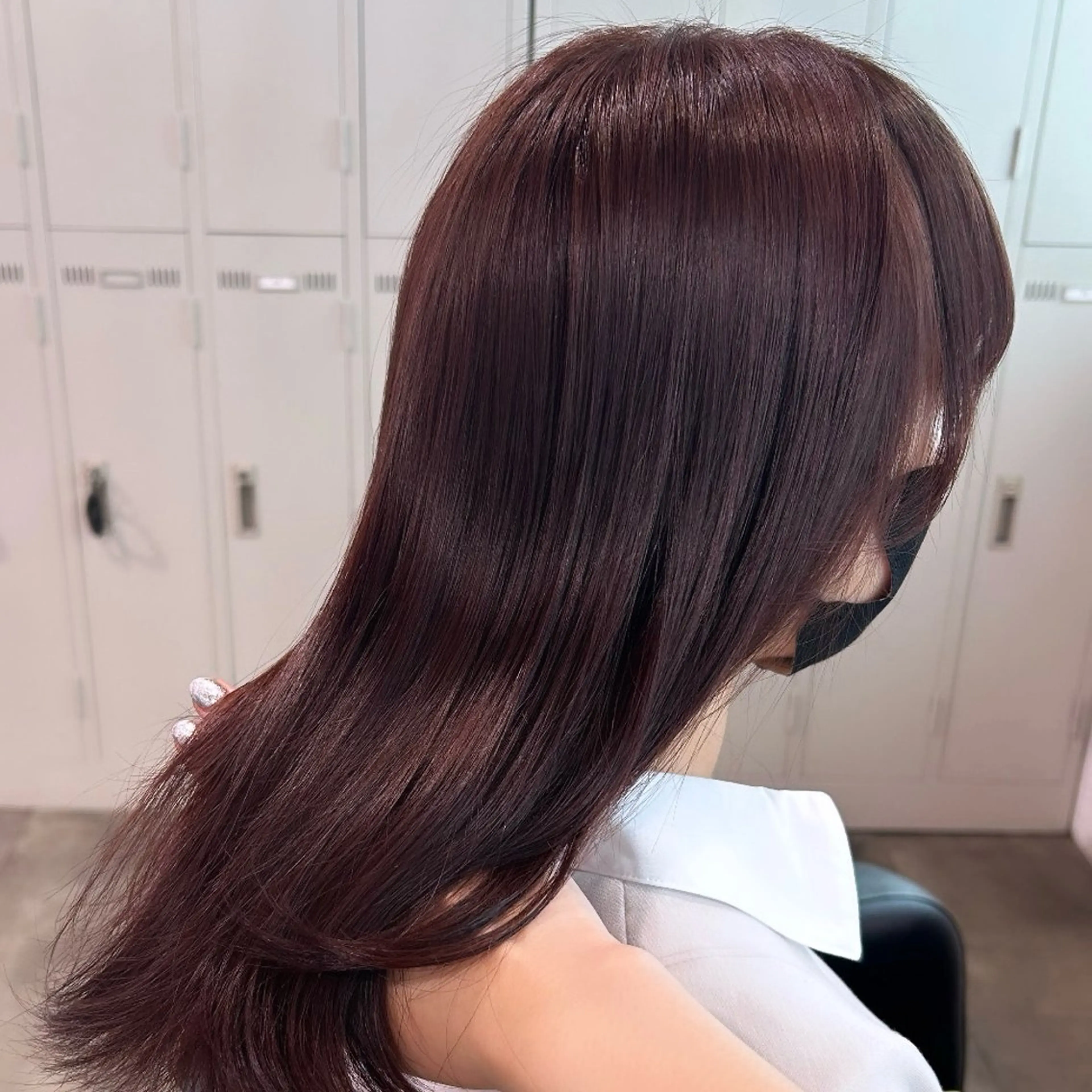 ミディアム IS所属・横浜美容室/透明感 カラー/レイヤーのヘアスタイル