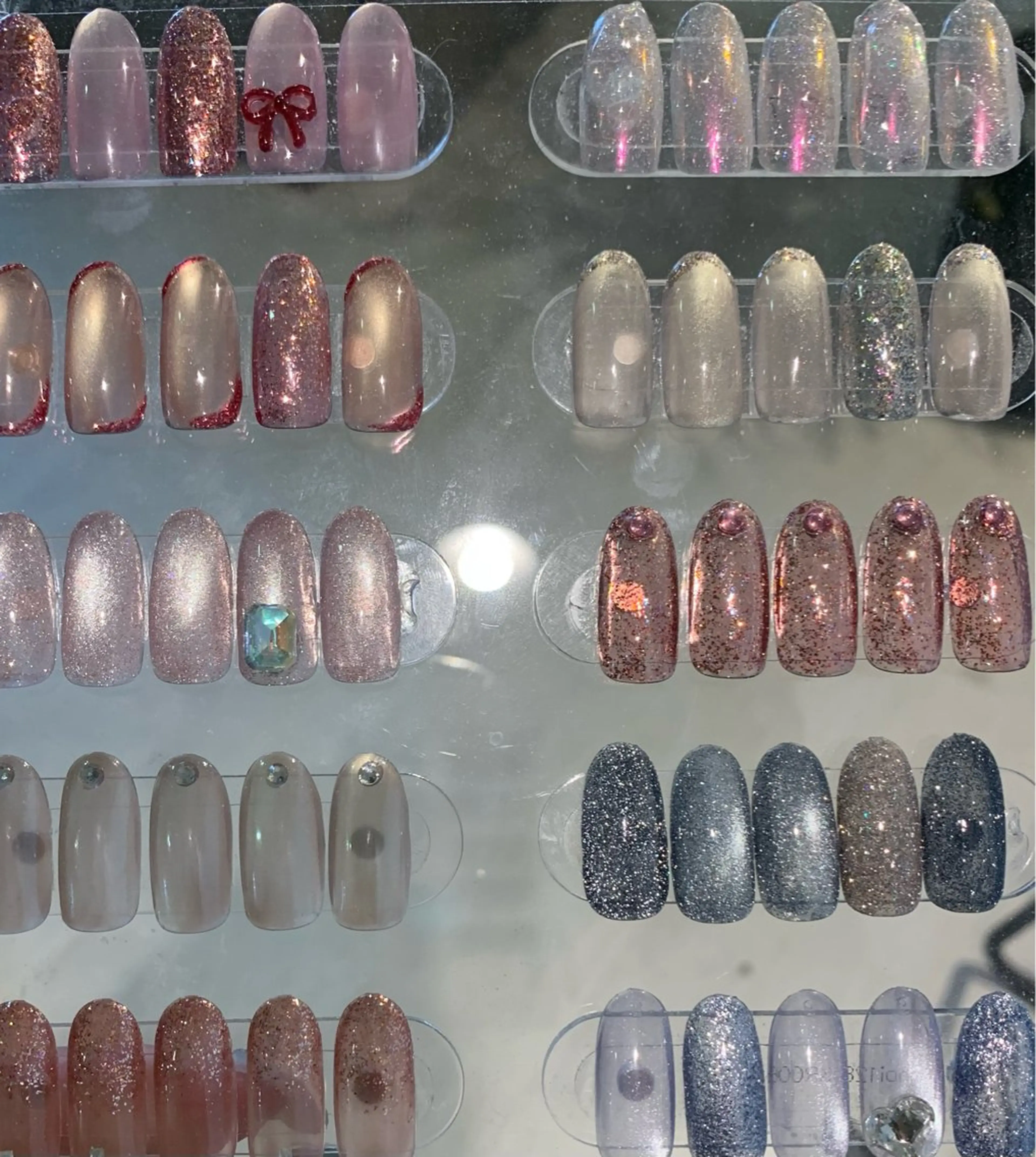 ミディアム 🎀韓国ネイル/ キラキラネイル専門店のネイルデザイン