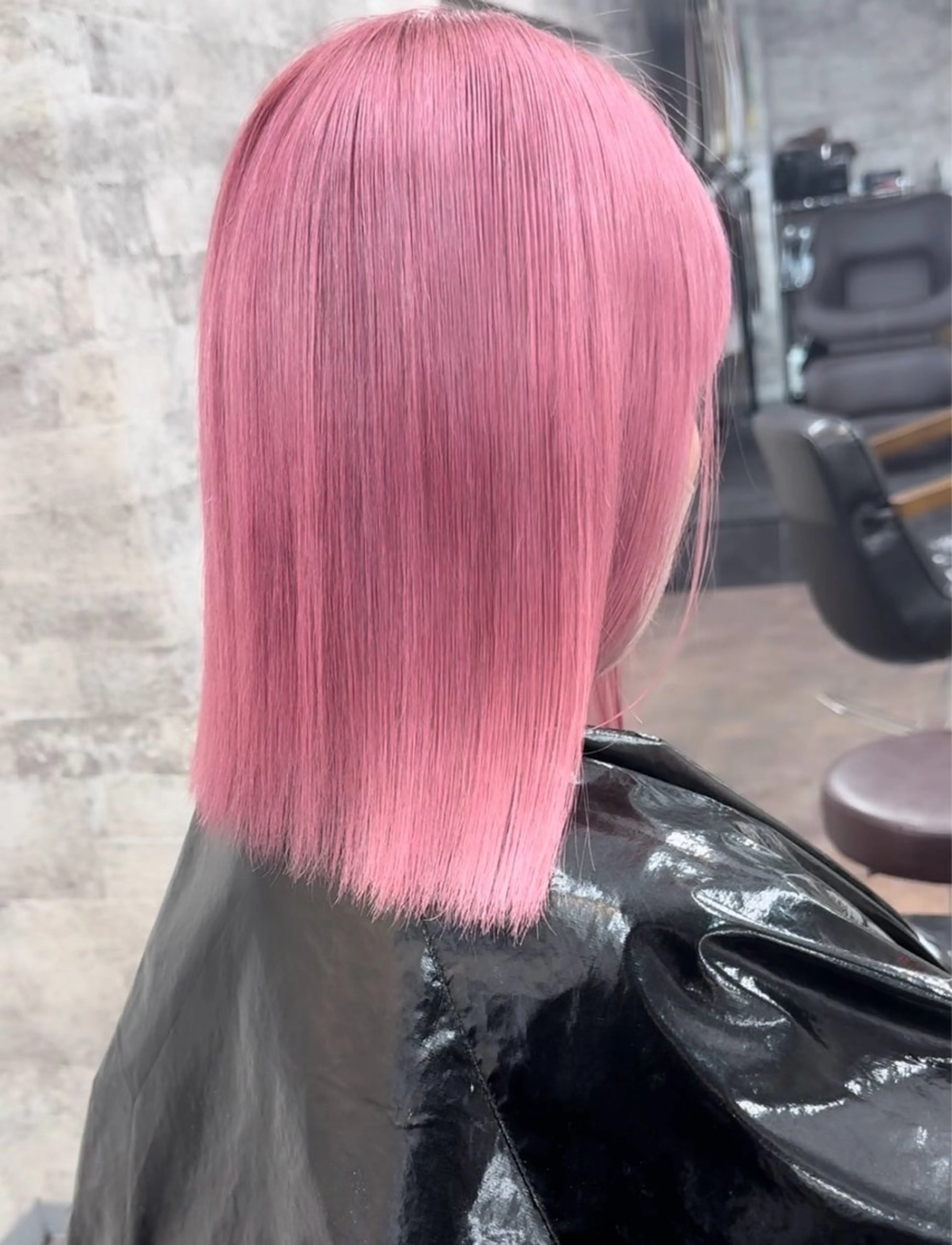 ミディアム ヘアカラー ⚡️ エマ🥑のヘアスタイル