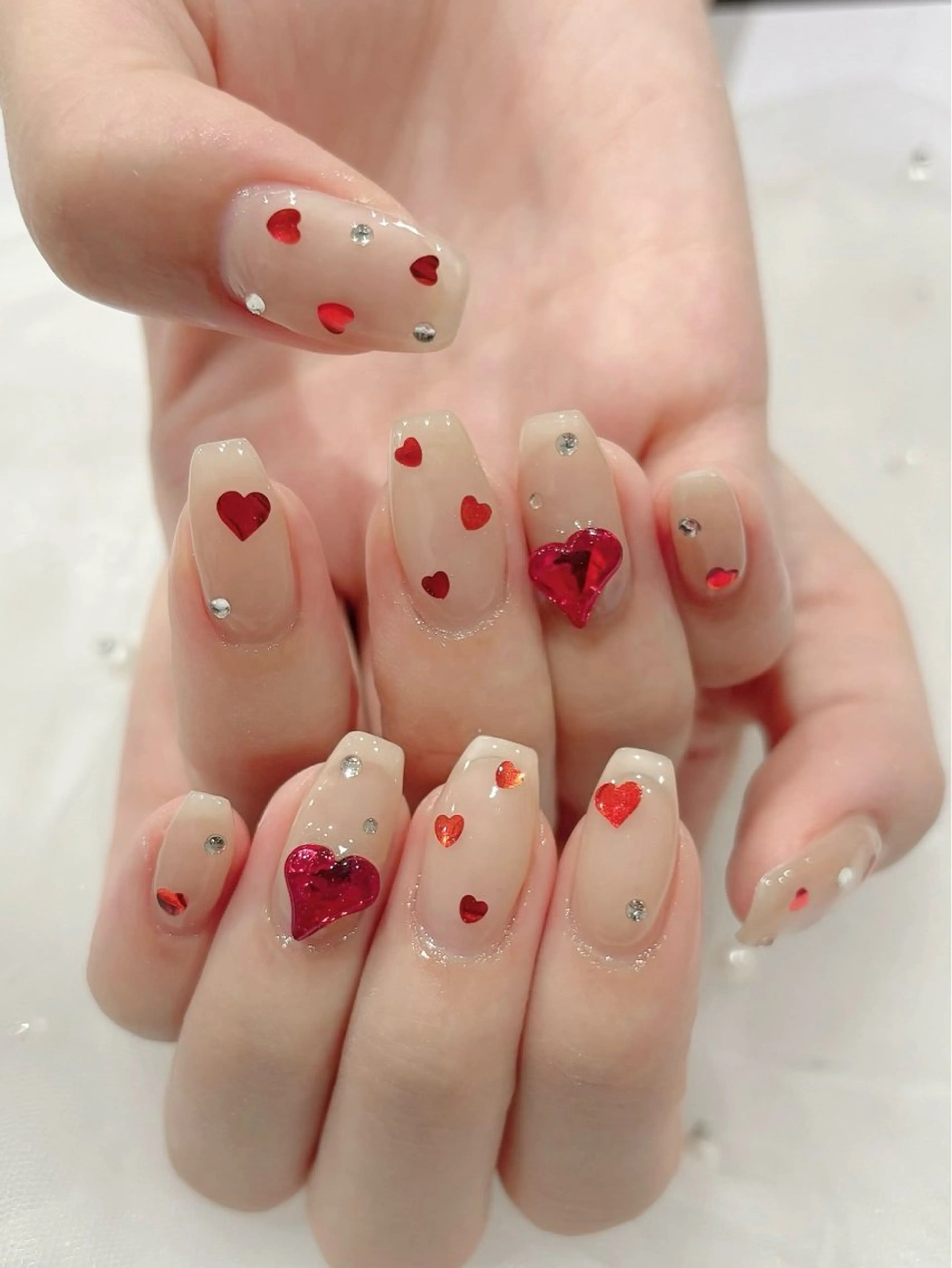 ネイル Zir nail 津田沼店所属・☁️ ゆい 🧸💛のネイルデザイン