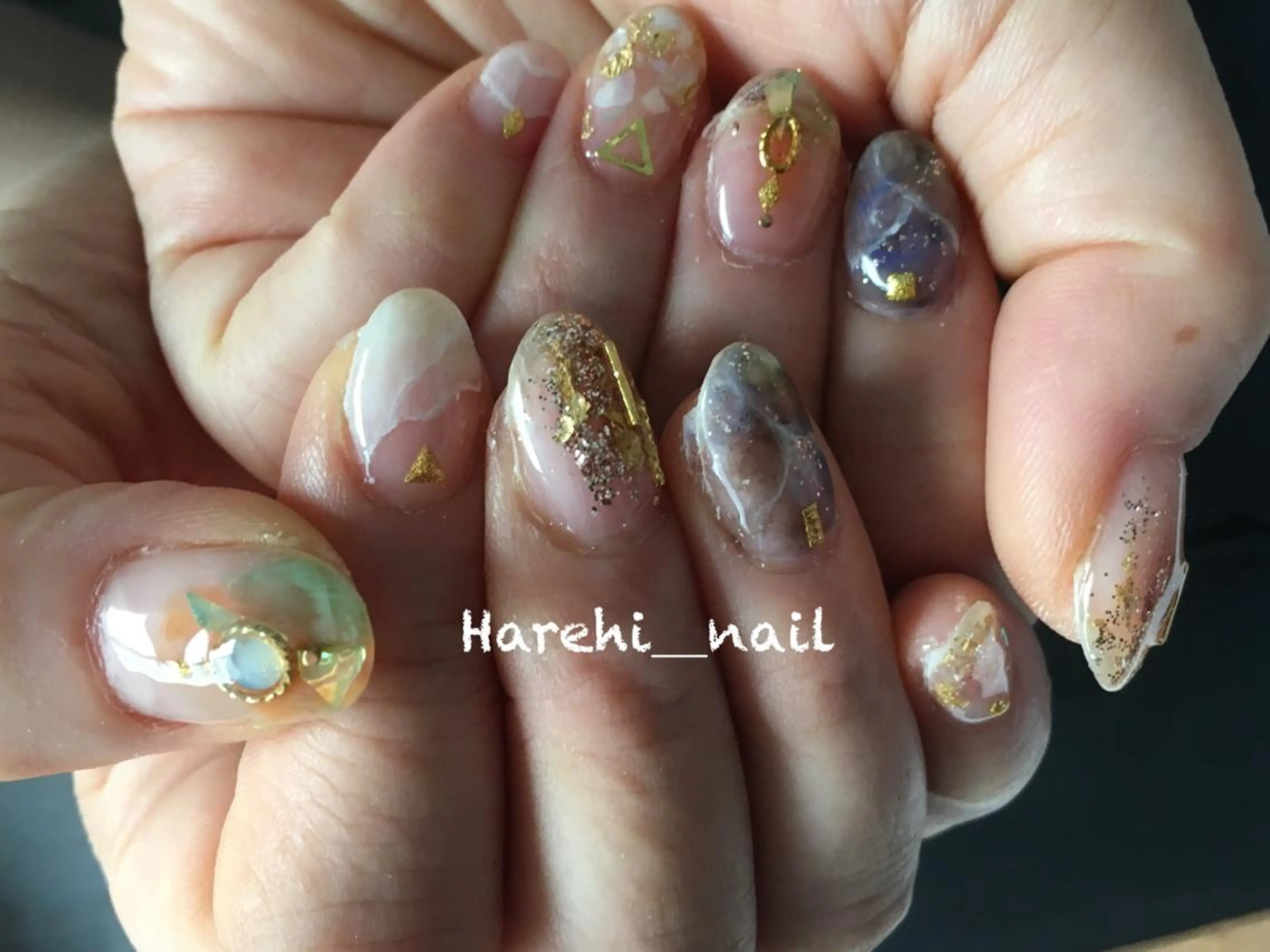ネイル Harehi_ nailのネイルデザイン