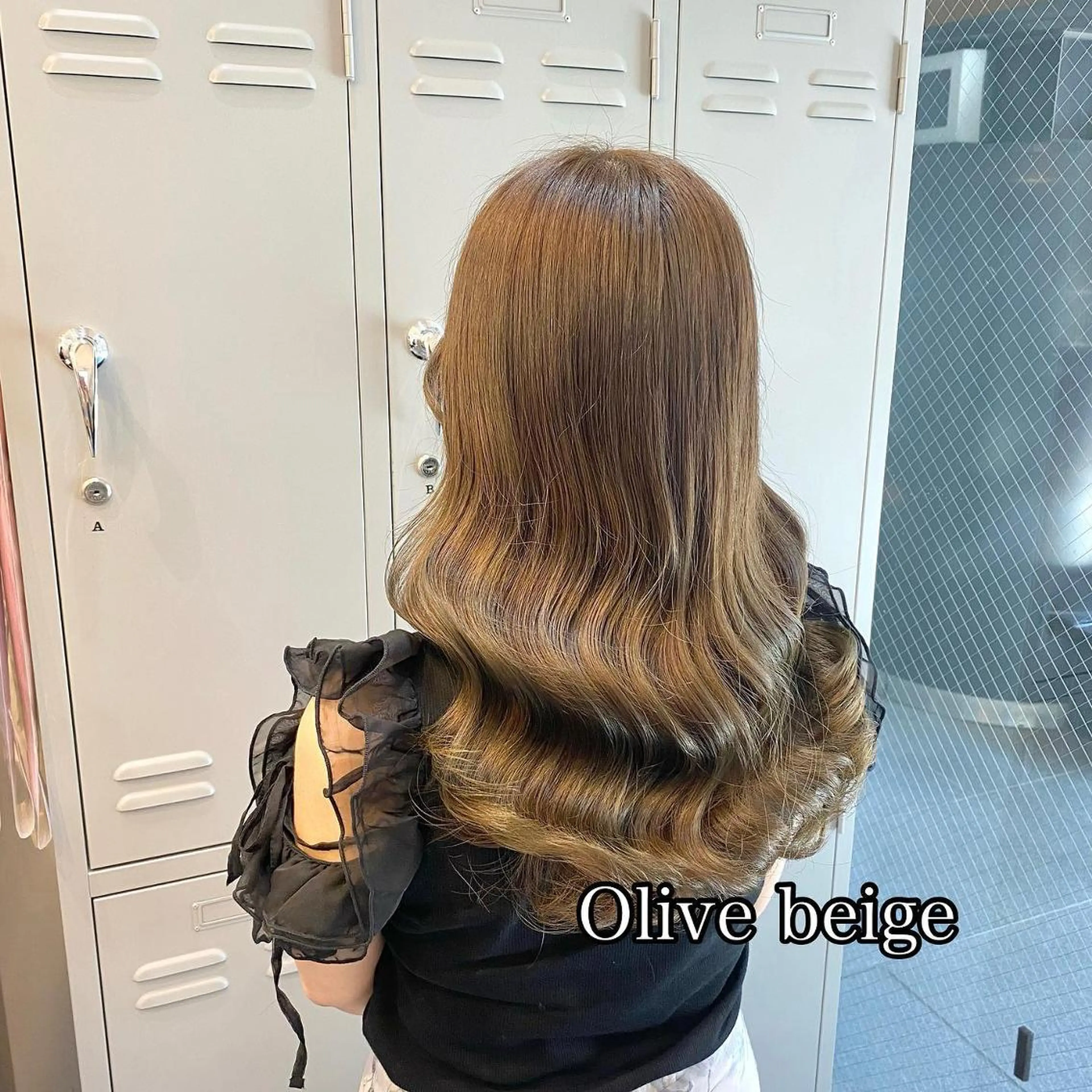 セミロング カラー ヘアアレンジ 🌷愛されヘア🌷 伊藤　万裕のヘアスタイル