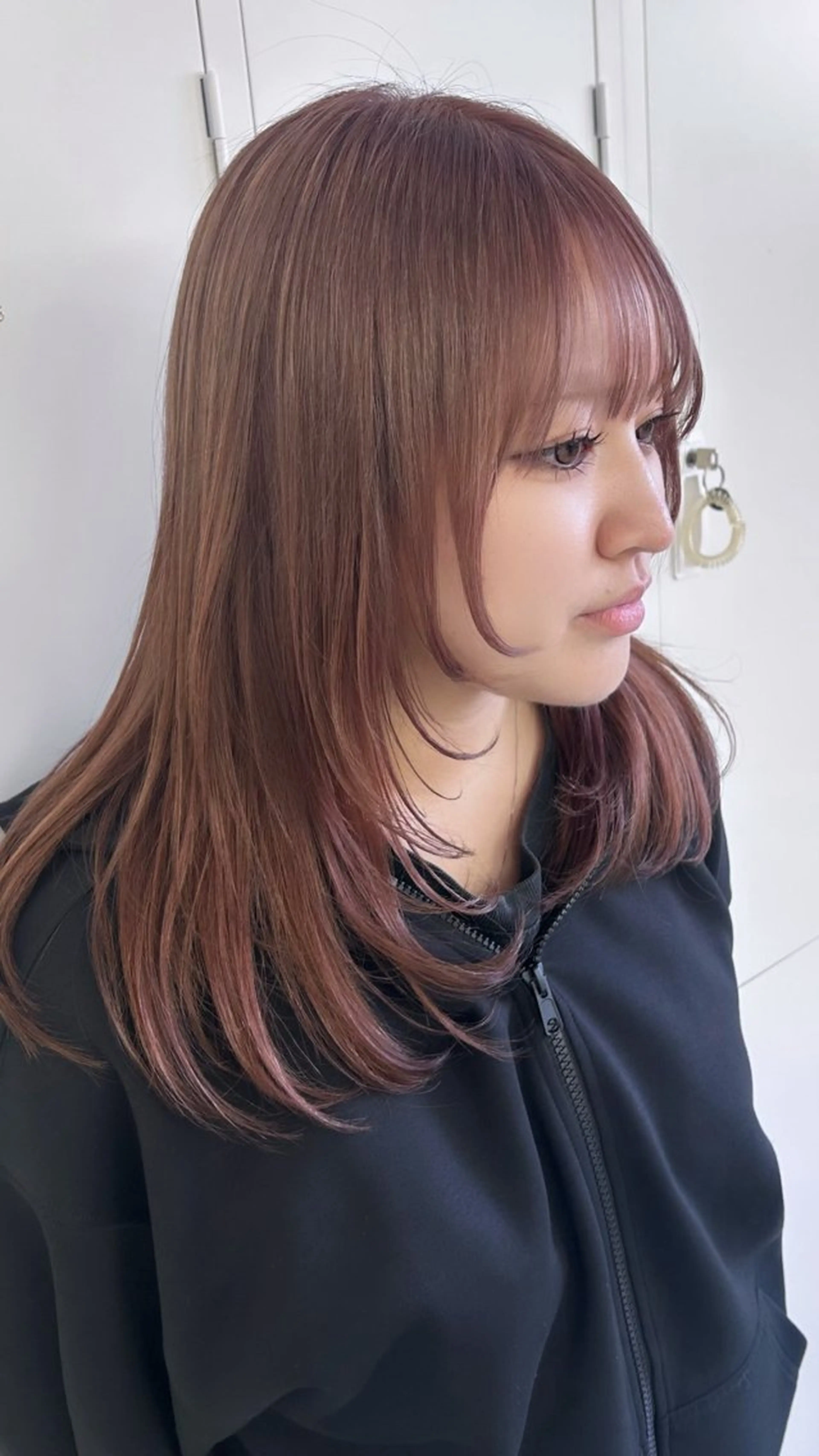 ロング カラー ピンクカラー 顔周りカット レイヤーカット ヘアカラー ❄️透明感ブリーチ ❄️TOWA市川のヘアスタイル