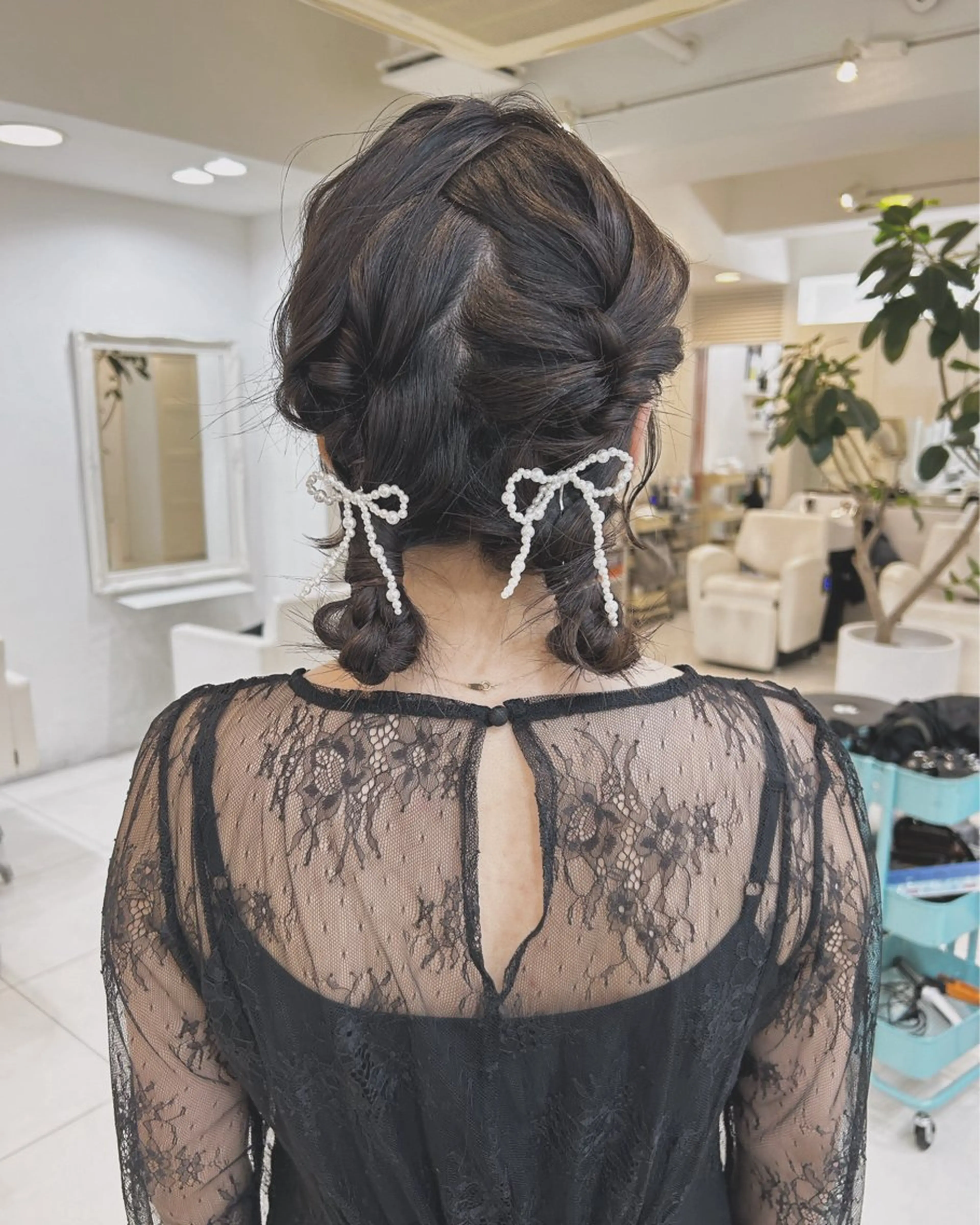 ミディアム ヘアアレンジ お団子ヘア ヘアセット Noah's　Ark所属・透明感カラー🫧ヘア セット🫧松本菜月の眉毛・アイブロウイメージ