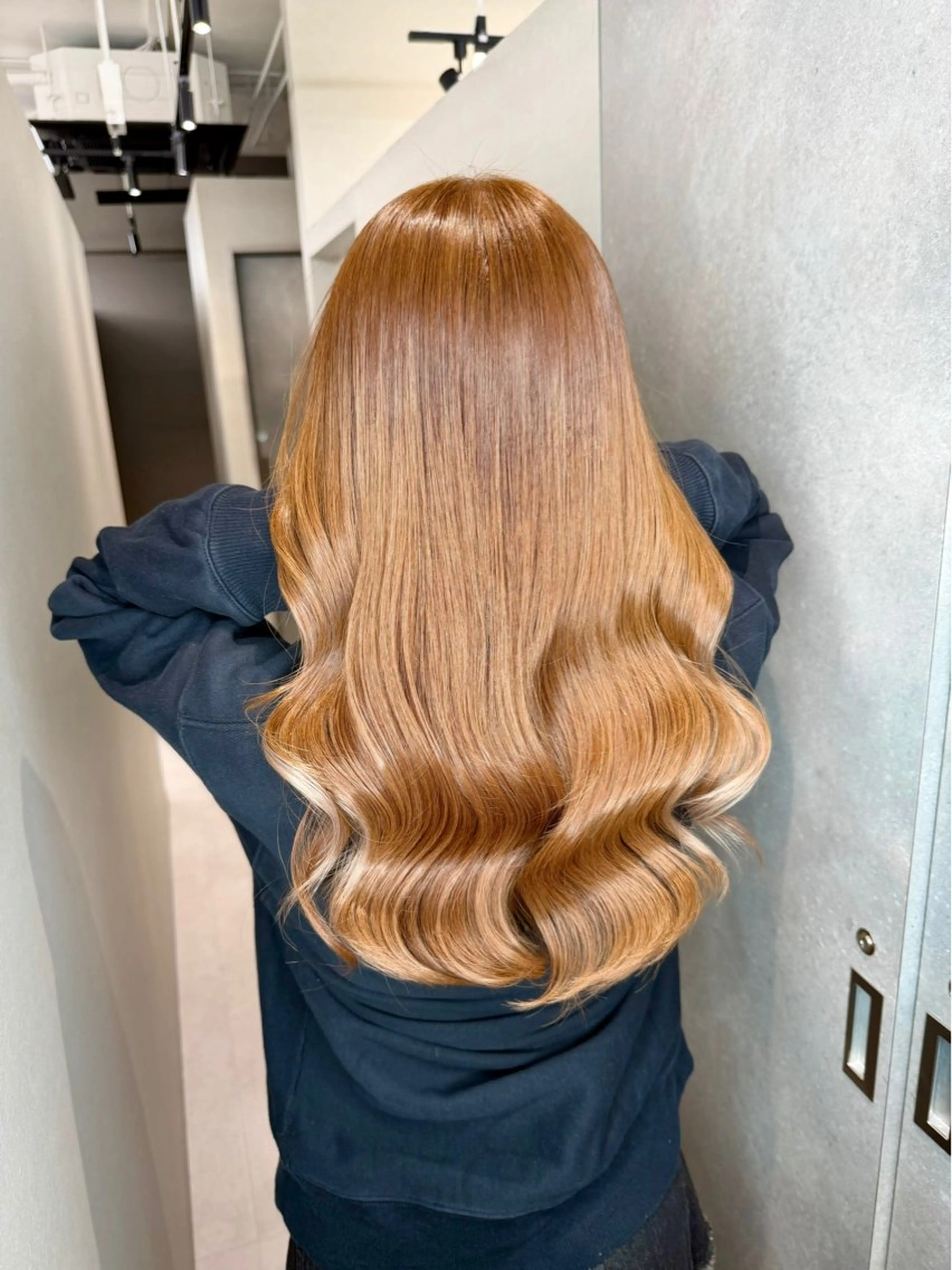 セミロング カラー 透明感カラー 髪質改善 ヘアカラー トリートメント 今井 勝也のヘアスタイル