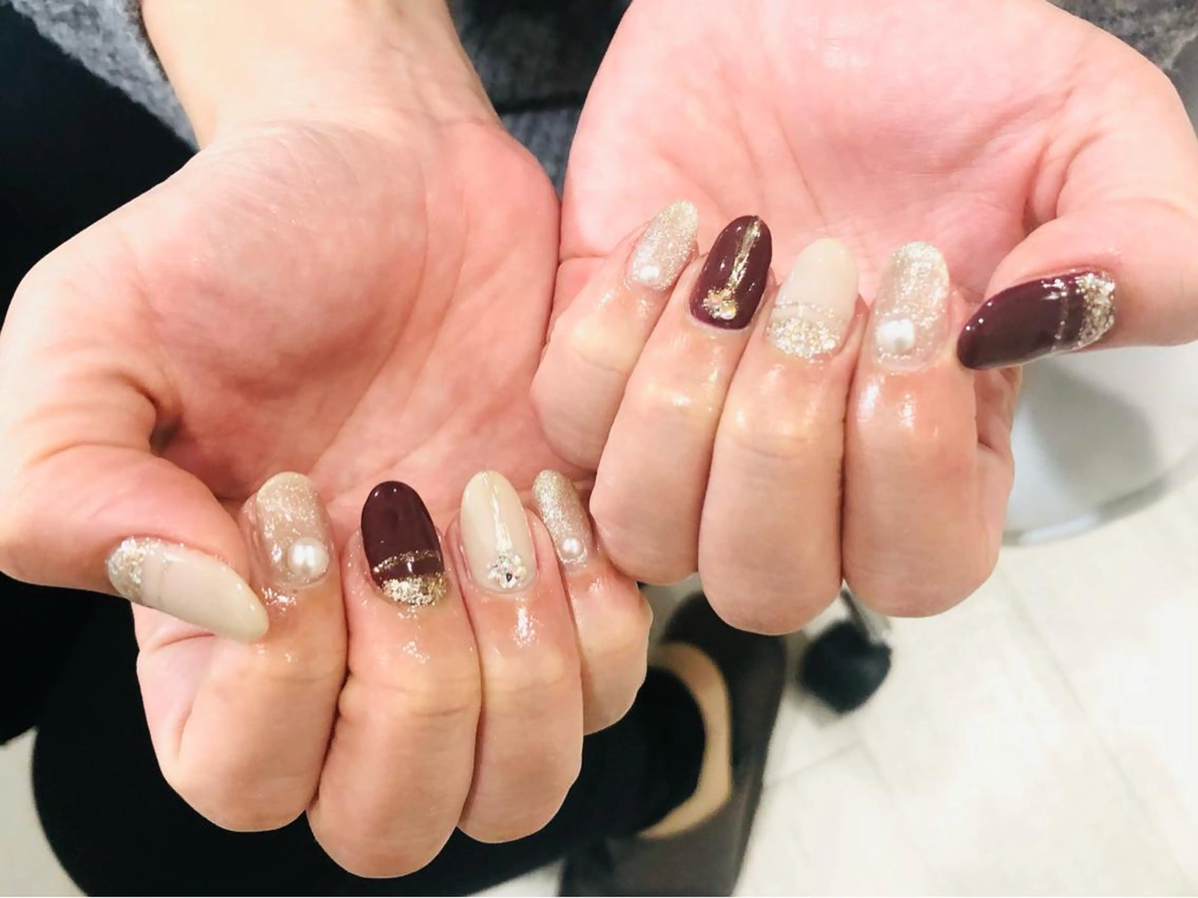 ネイル ニュアンスネイル 冬ネイル クリスマス H3(エイチスリー)所属・H3 hitoのネイルデザイン