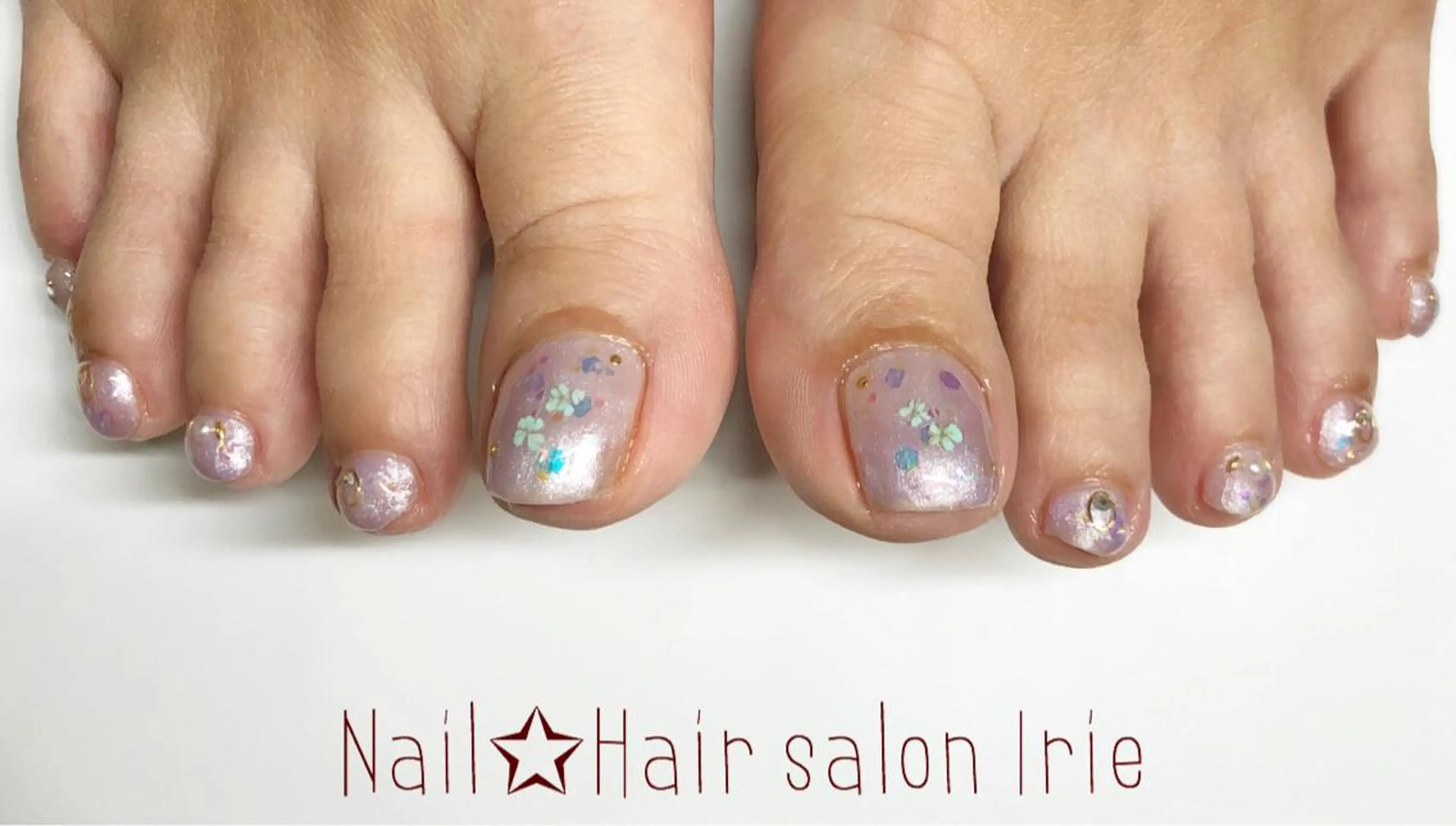 ネイル フットネイル Hair salon Irie所属・與儀 知佳のネイルデザイン