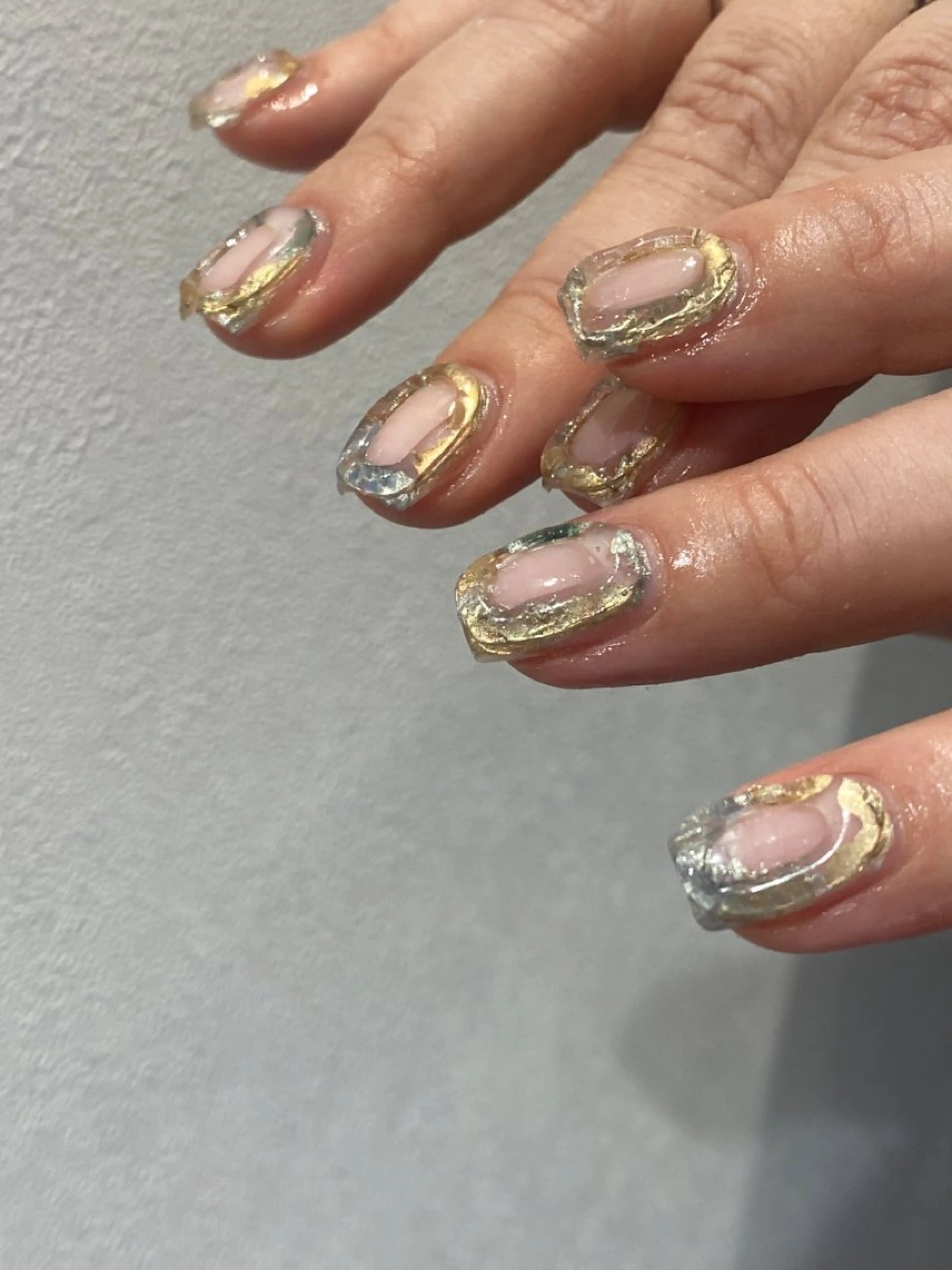 ネイル ハンドネイル NINEnami ニュアンスネイルのネイルデザイン