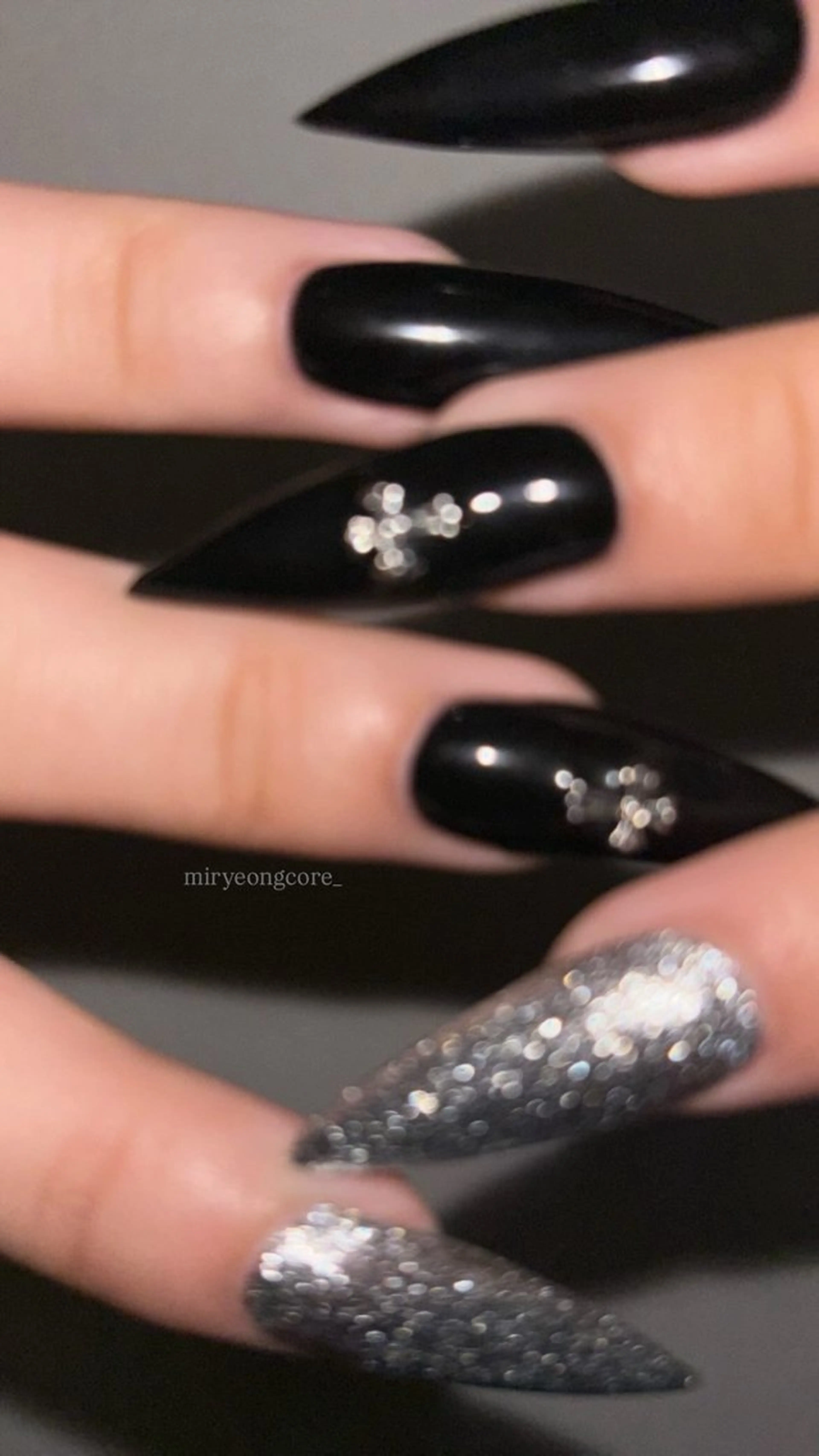 ネイル vinaka所属・趙 美伶のネイルデザイン