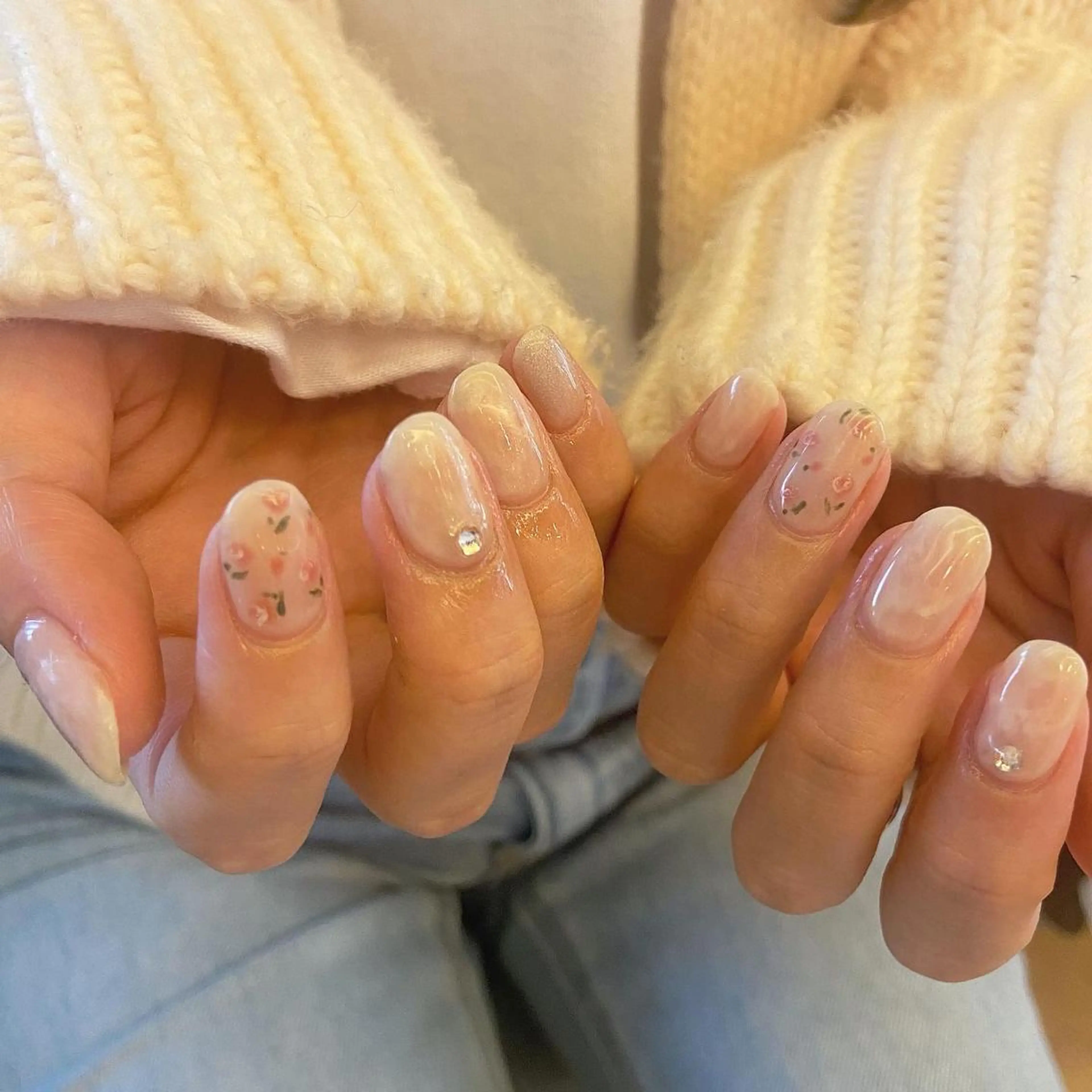 ネイル 𝕄𝕚𝕪𝕦🤍 自由が丘⌇パラジェルのネイルデザイン