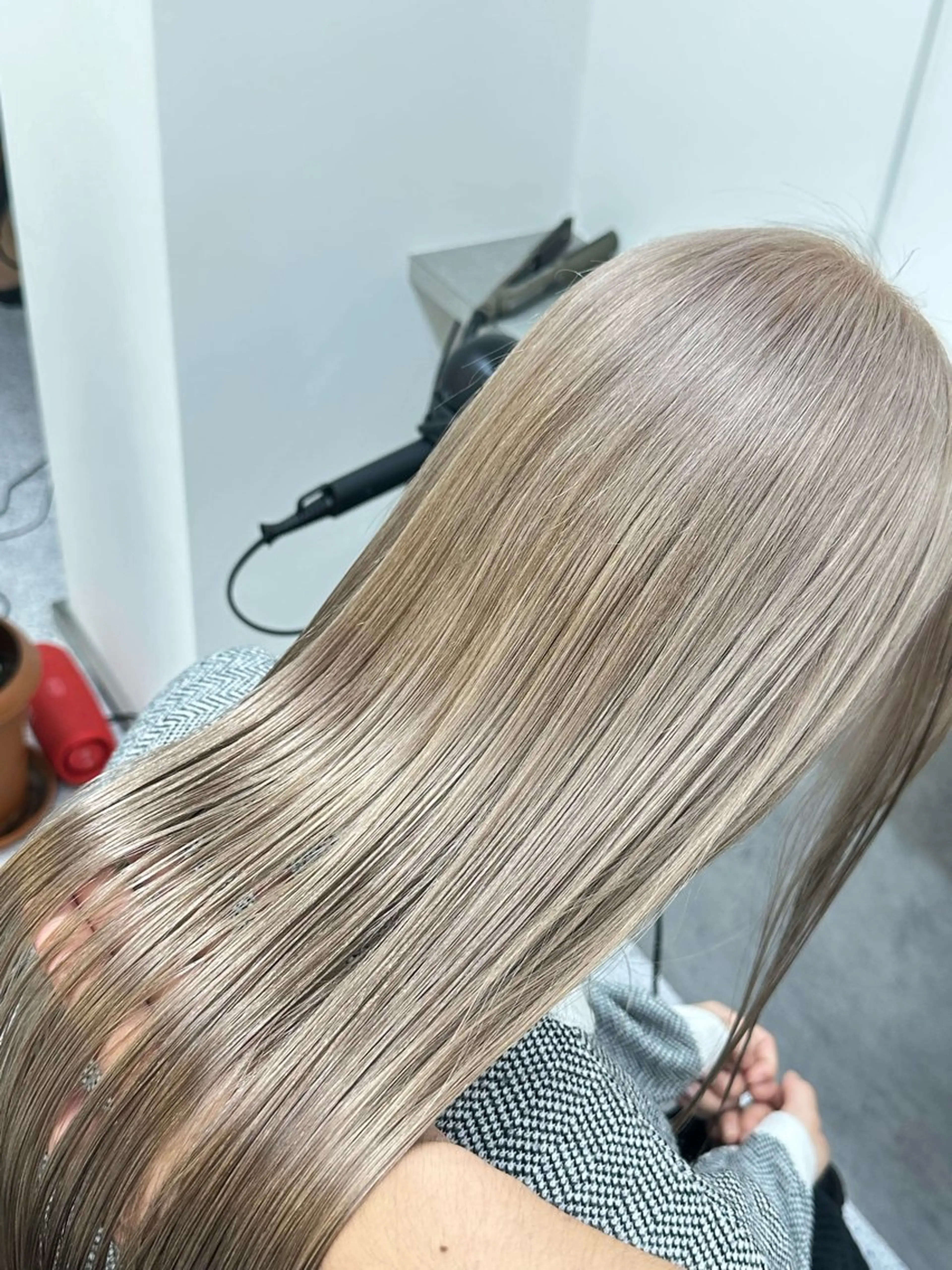 ロング カラー ヘアアレンジ ヘアカラー トリートメント 久米 治仁のヘアスタイル