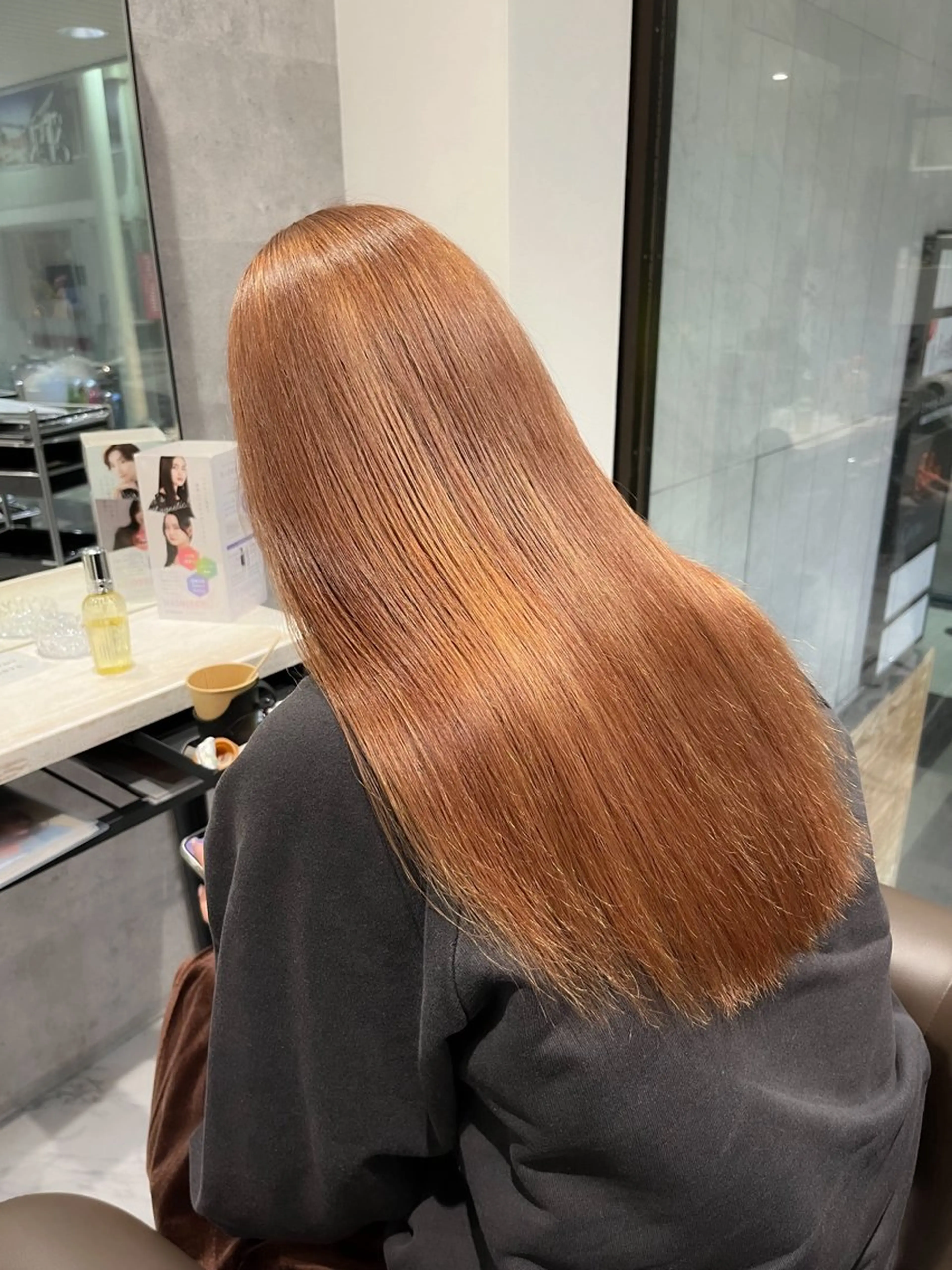 ロング カラー ヘアカラー Grow by NYNY 坂本 理輝のヘアスタイル