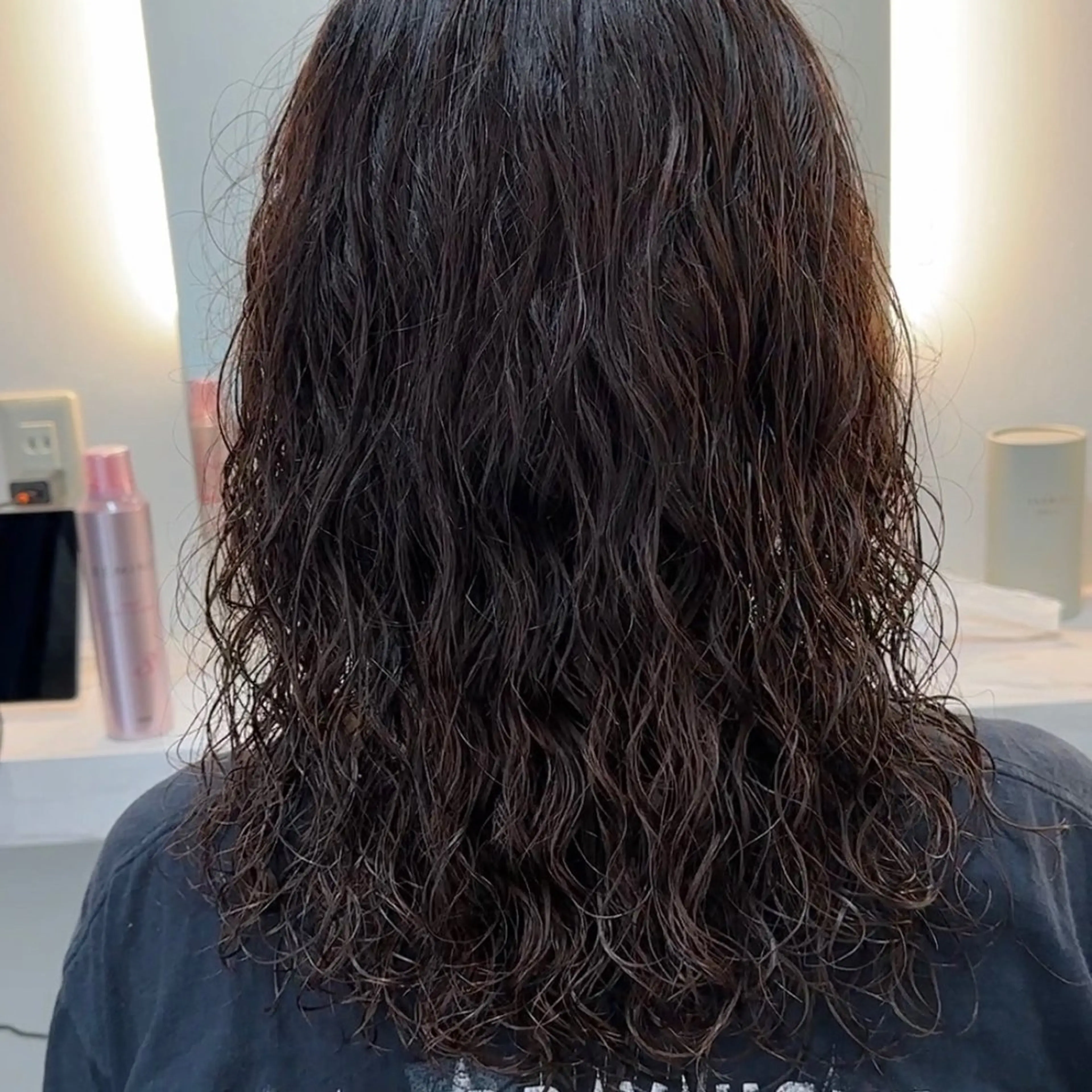 ロング パーマ スパイラルパーマ FBeauty 青山店所属・パーマ特化美容師 表参道のヘアスタイル