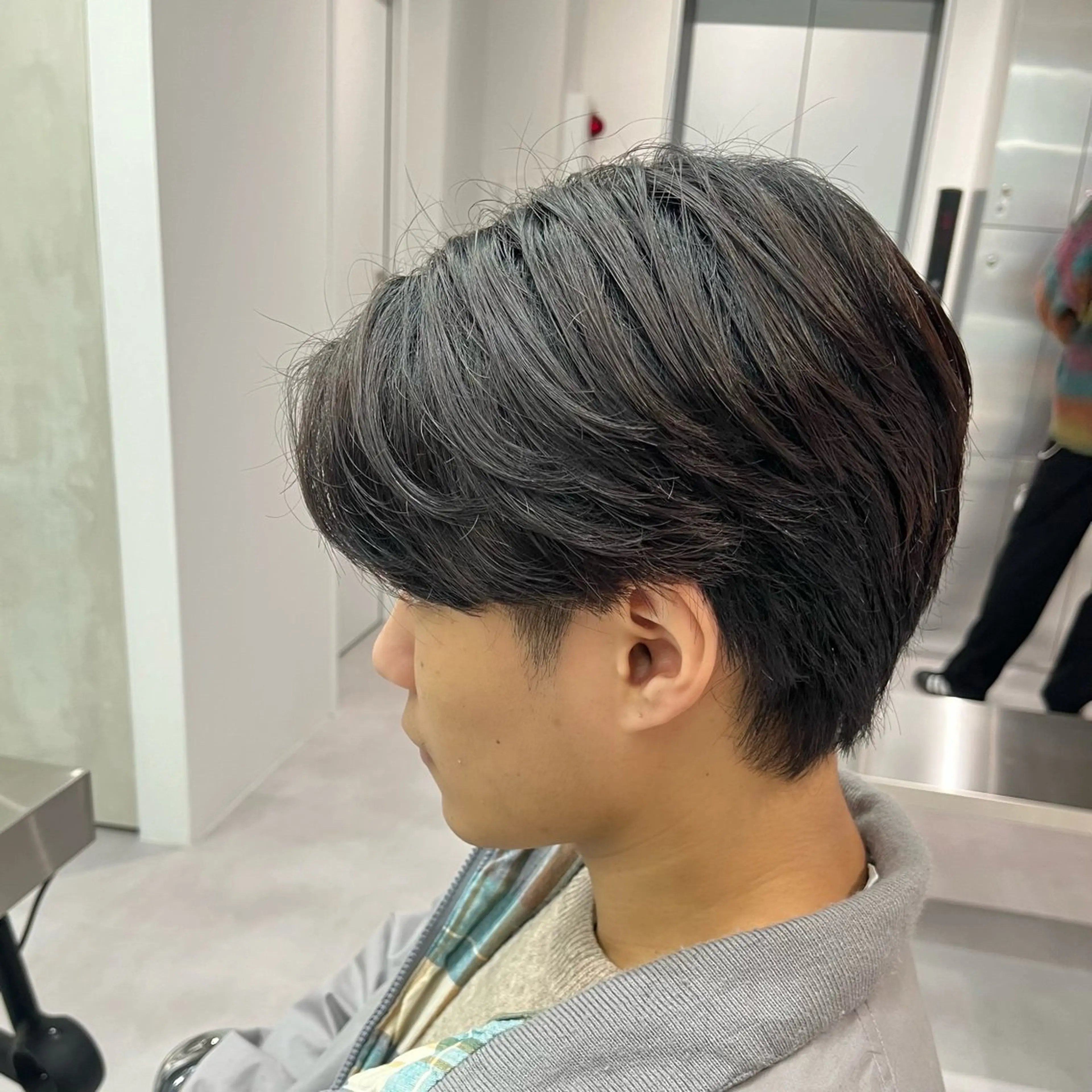 ショート メンズ soen所属・⚡メンズパーマフ ェードカットTomyのヘアスタイル