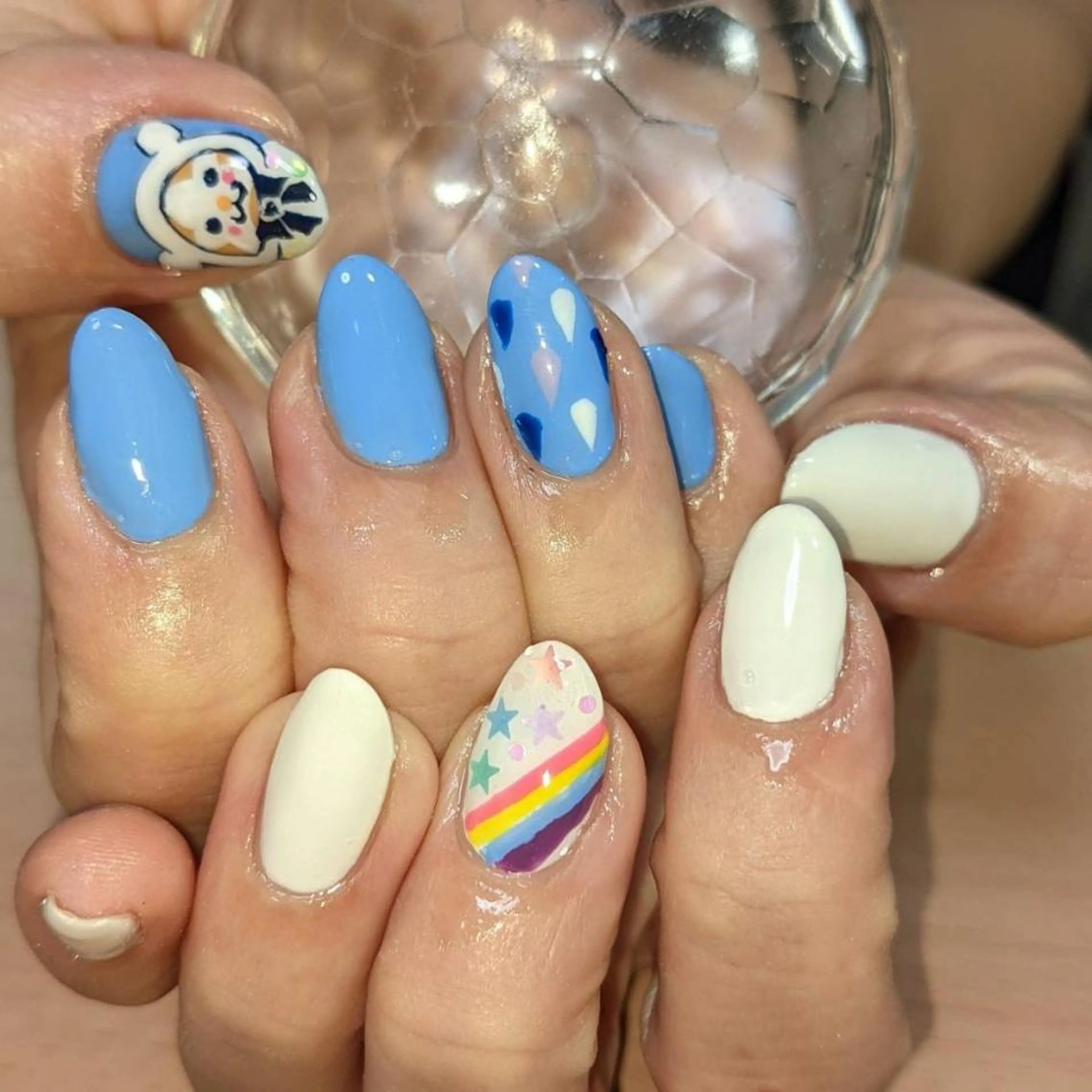 ネイル フラワー ムーンのネイルデザイン