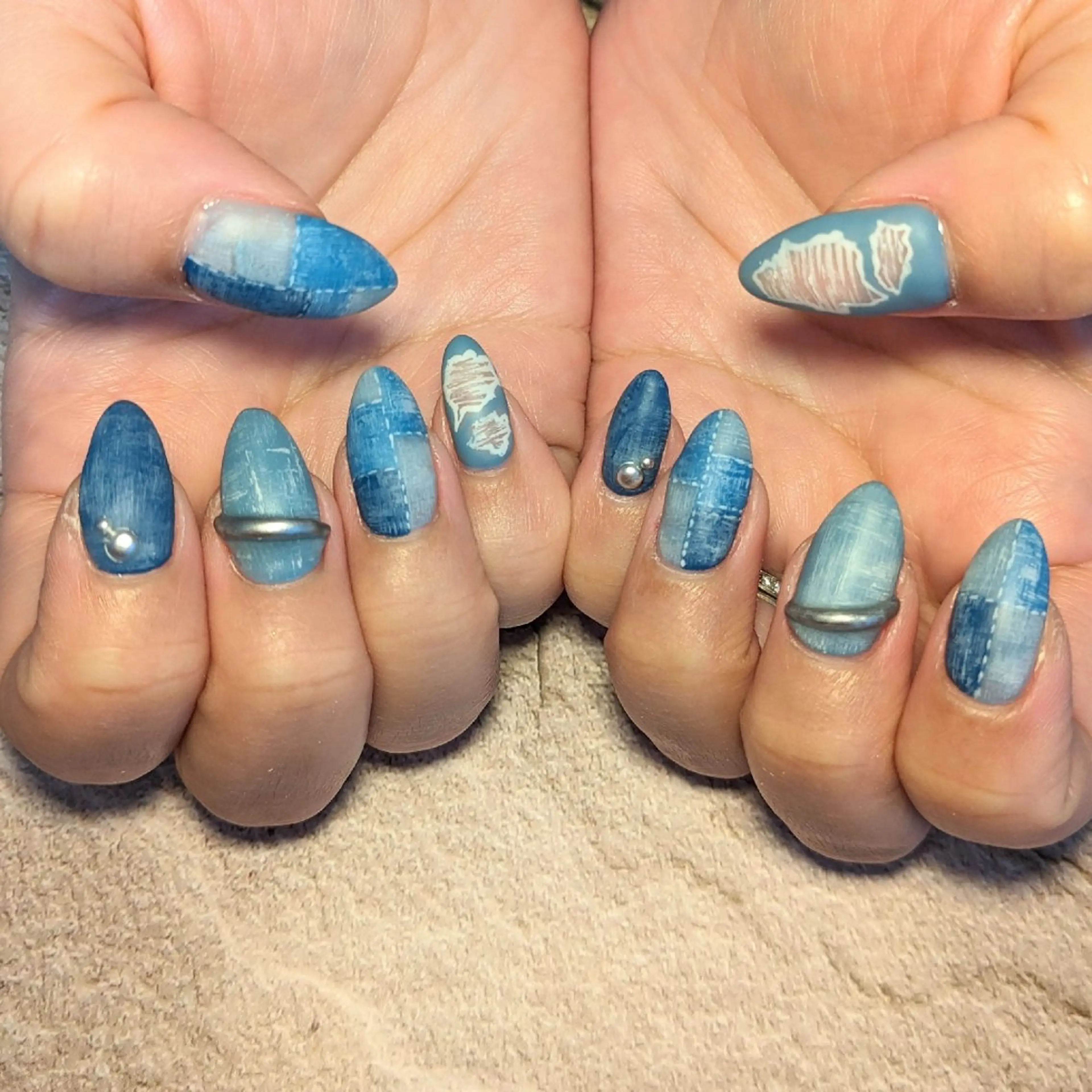 ネイル ｱｲﾗｯｼｭ ﾈｲﾙ ｻﾛﾝ つけるのマツエク・マツパデザイン