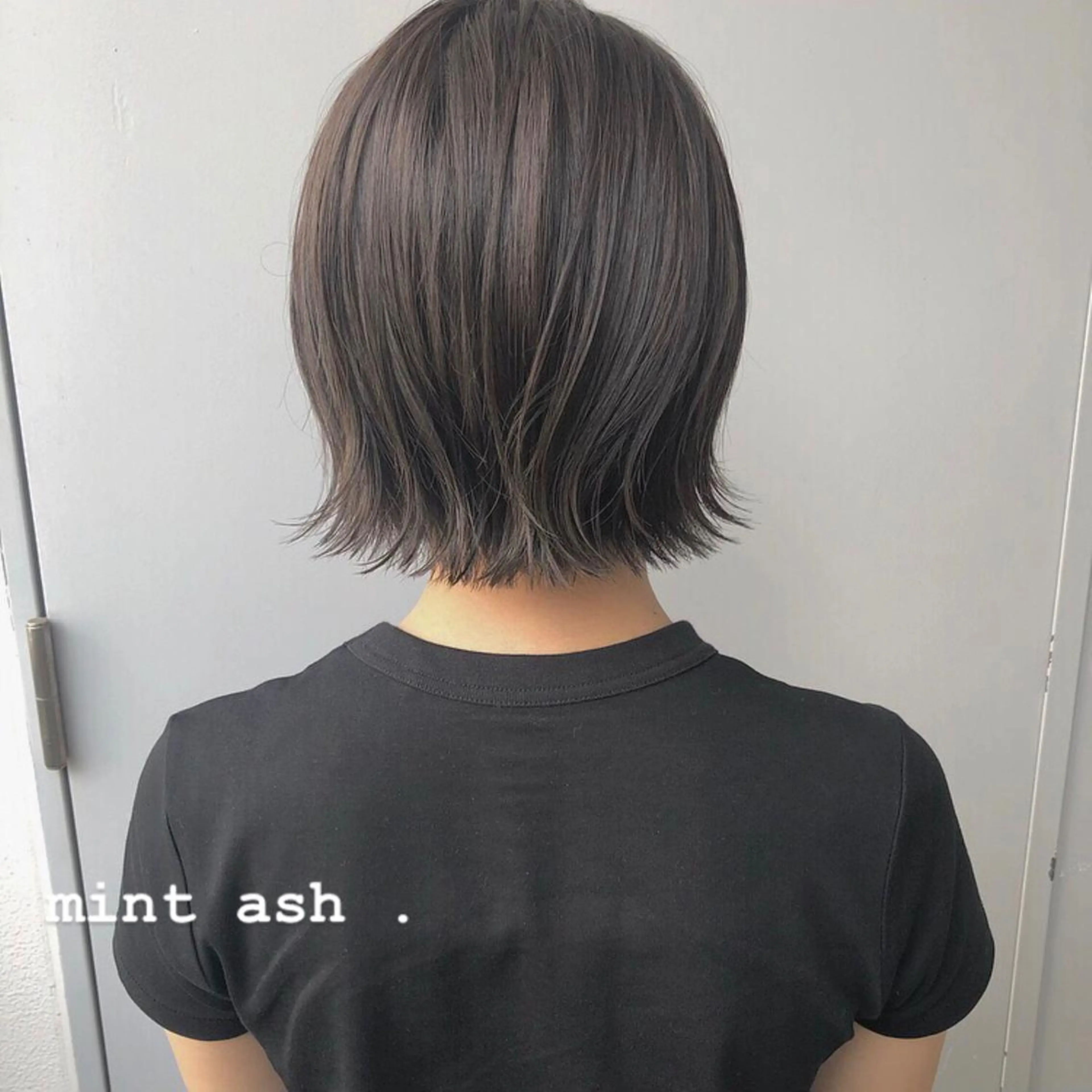 セミロング カラー パーマ ヘアアレンジ ネイル マツエク・マツパ アッシュ ミント トレンド眉🌈✨ arisaの眉毛・アイブロウイメージ