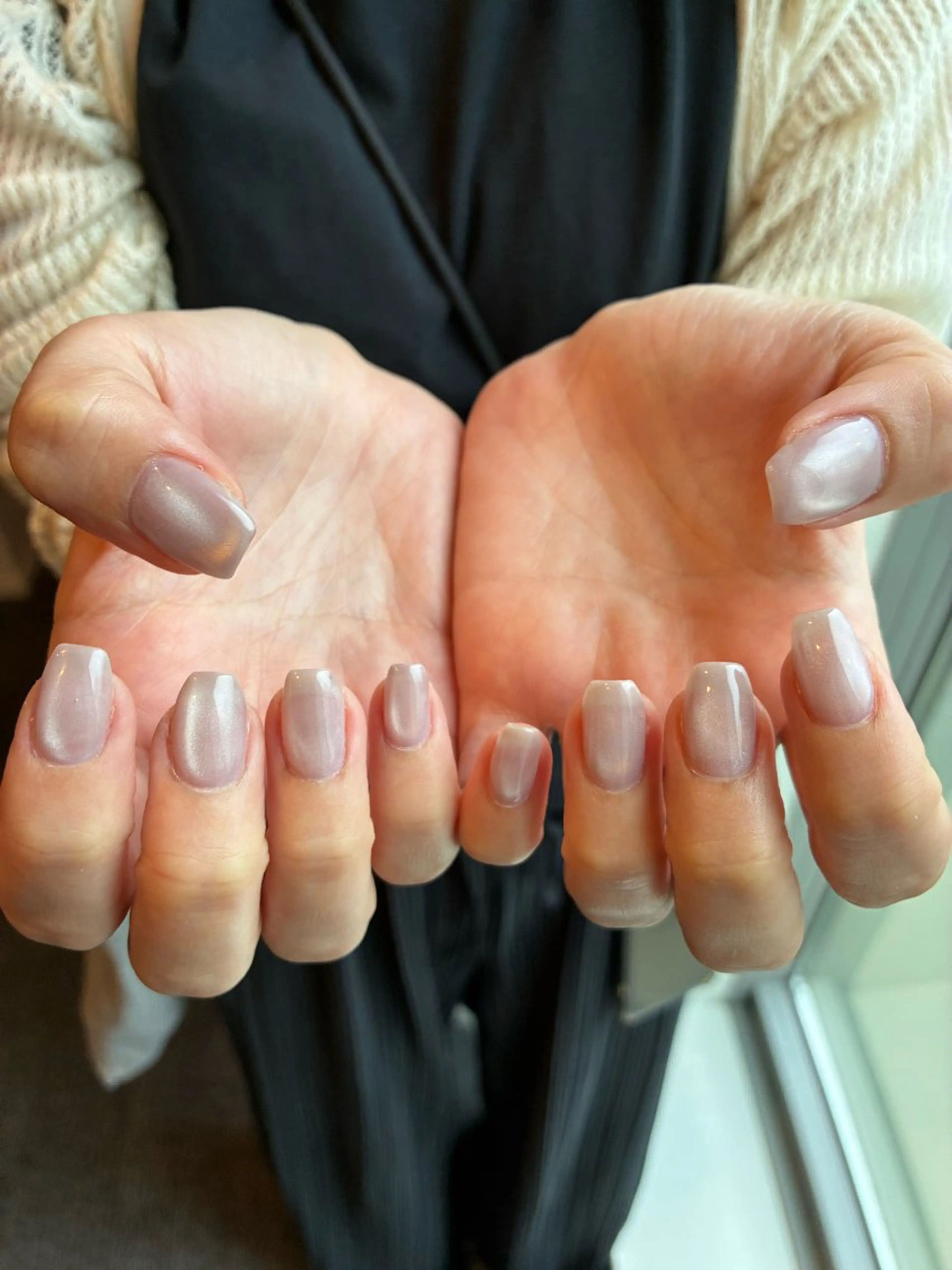 ネイル マグネットネイル ハンドネイル 13日3980円‼️ マグもデザインも◎のネイルデザイン