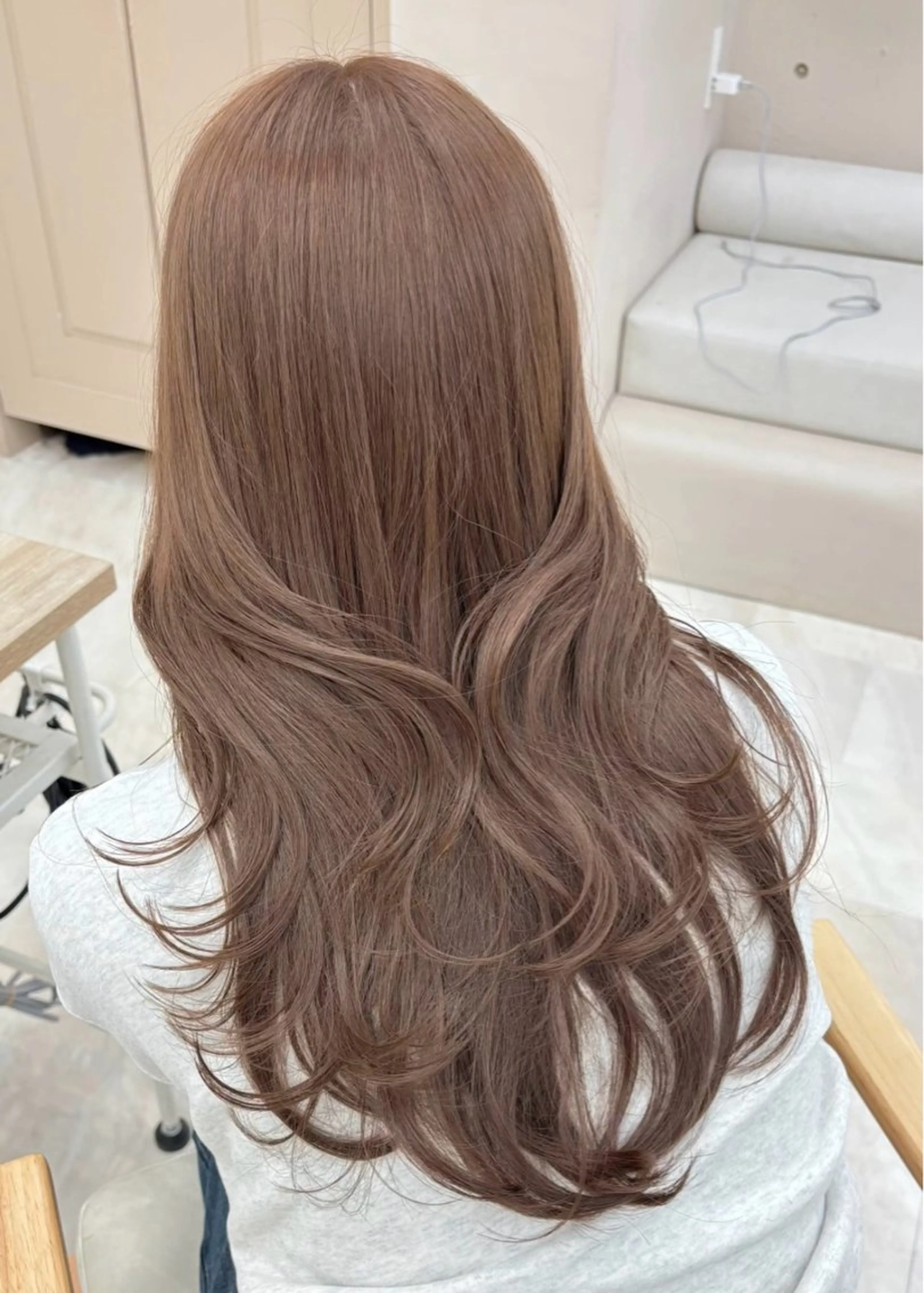 ロング カラー ヘアアレンジ ベージュカラー VIEWTENJIN所属・✨️期間限定ボブ メニューあり✨️きらのマツエク・マツパデザイン