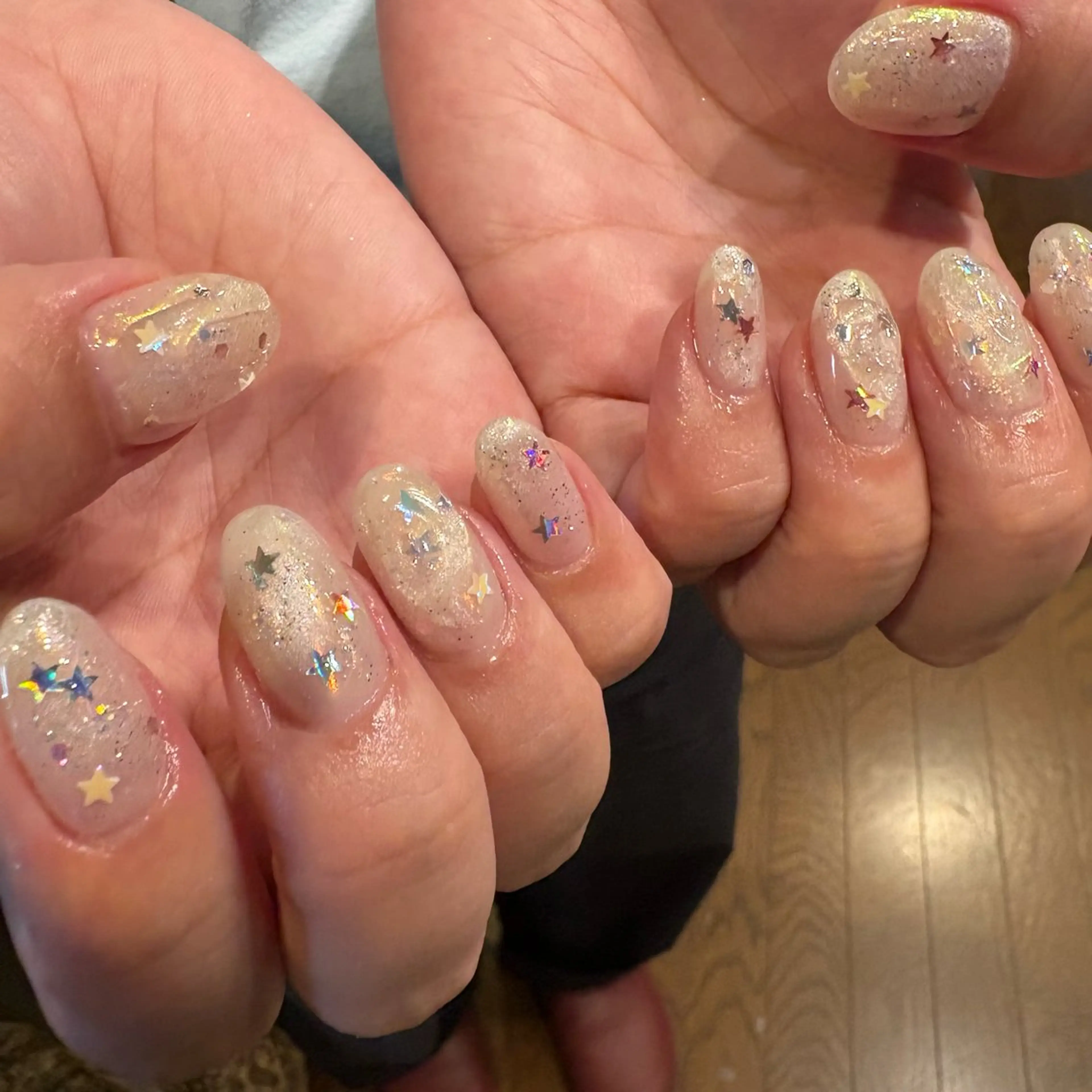 ネイル キラキラネイル ハンドネイル NEW WORLD所属・Ayu 🪐NEWWORLDのネイルデザイン