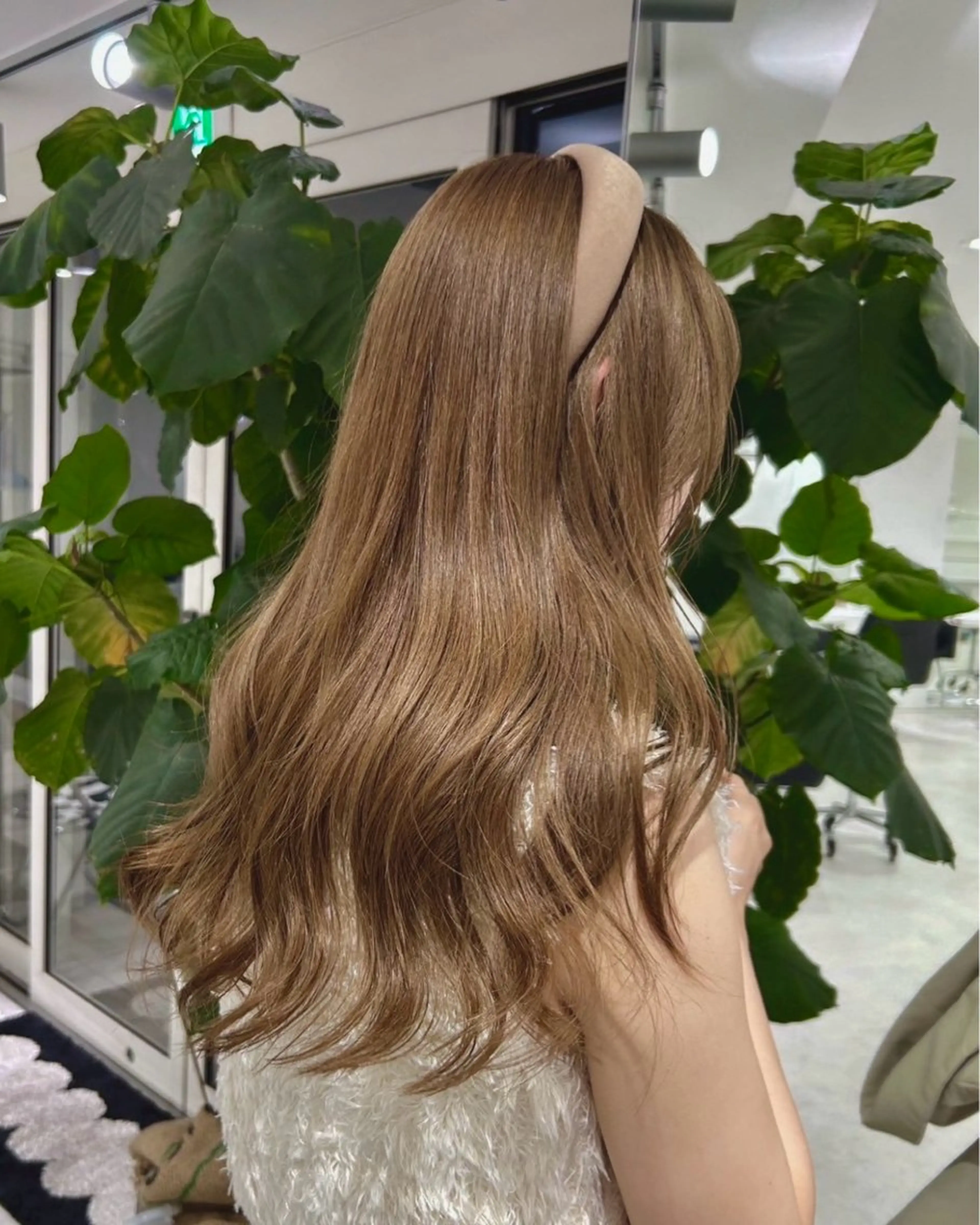 ロング カラー ヘアカラー トリートメント ヘアセット グレージュ/ベージュ /経堂/sana🌱のヘアスタイル