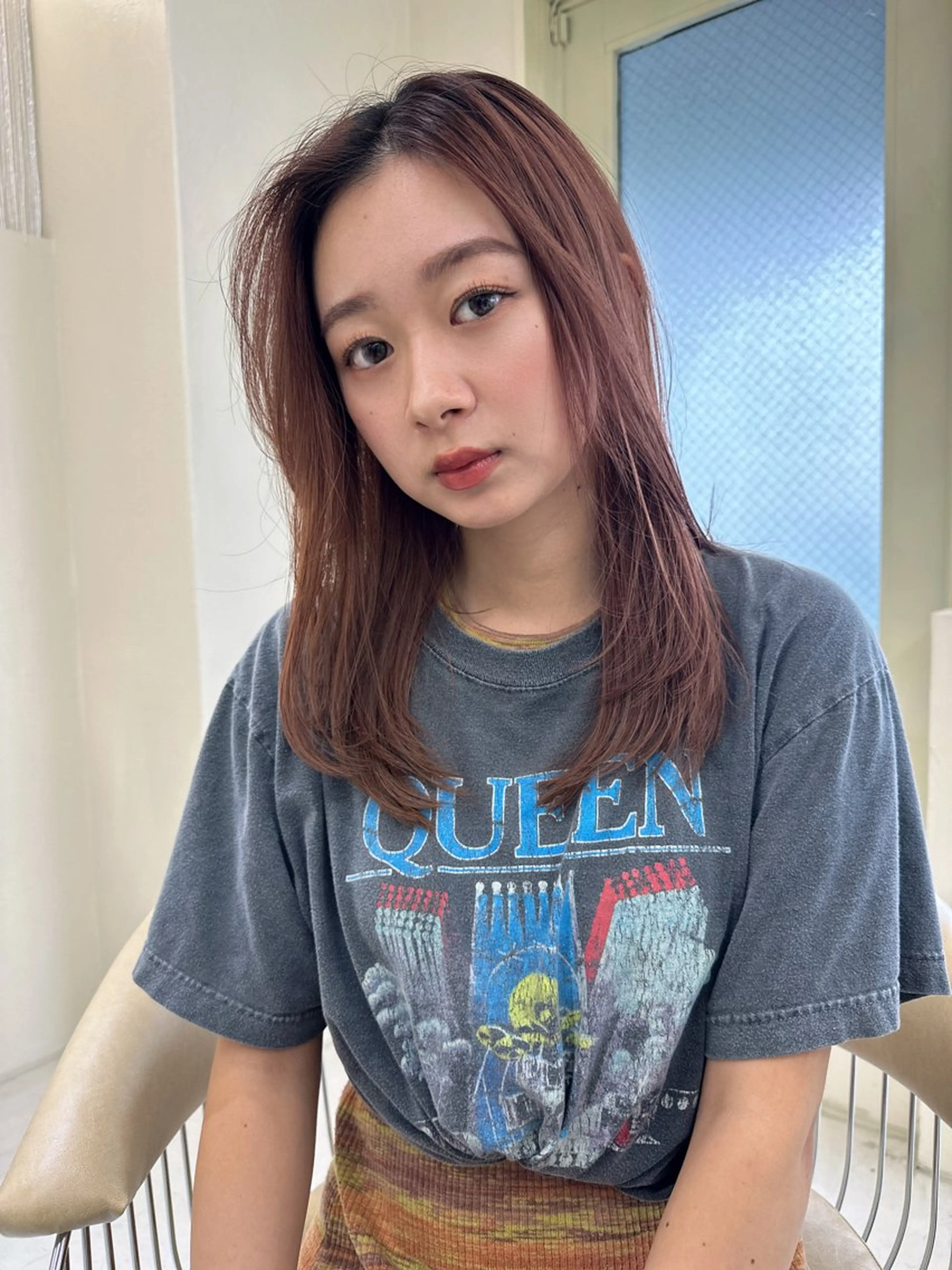 ロング カラー カット センターパート/ 暖色カラーayuのヘアスタイル