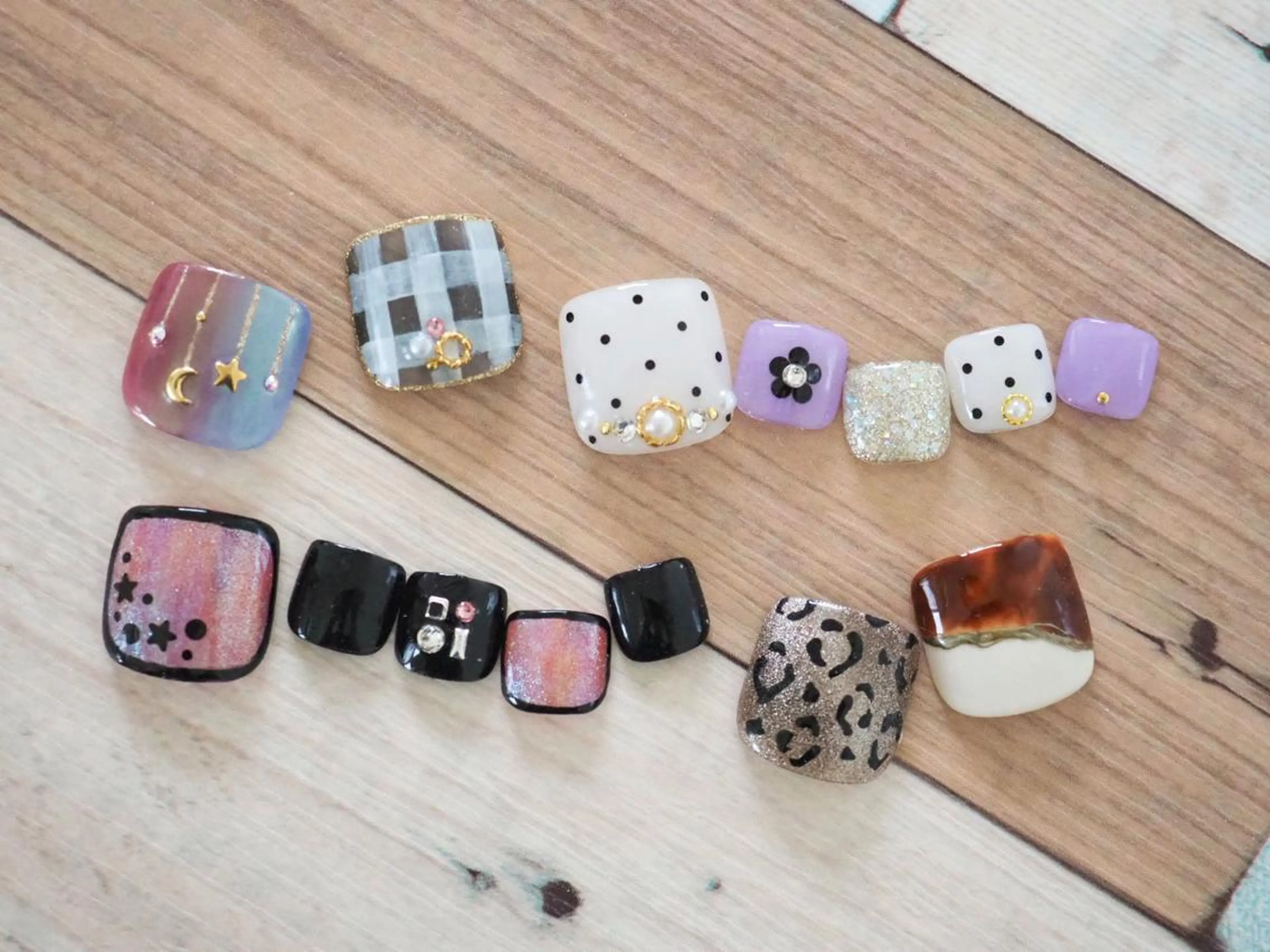 ネイル トップネイリスト Ribbon立川店のネイルデザイン