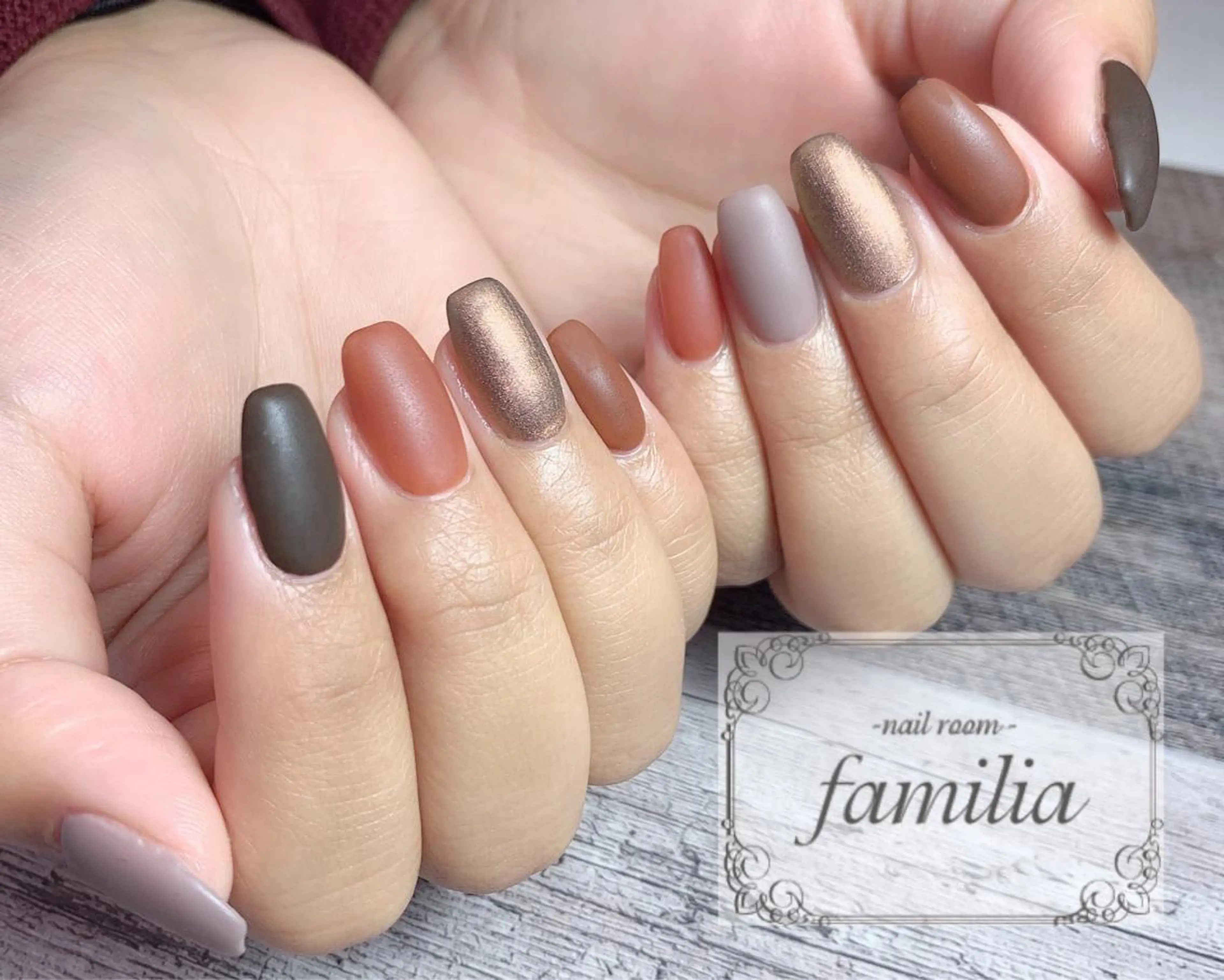 ネイル -nailroom- familiaのネイルデザイン