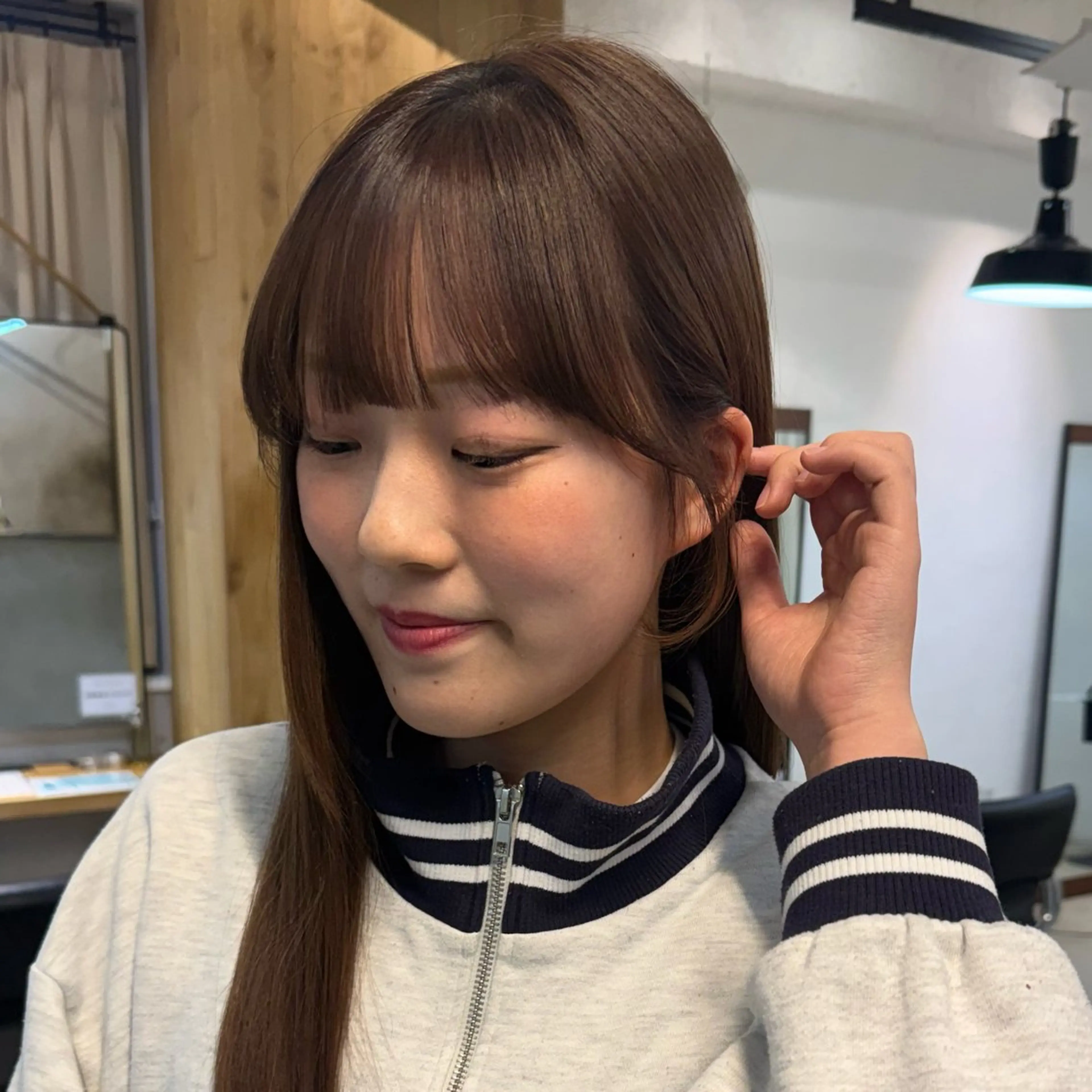 ロング カット Lomalia もえかのヘアスタイル