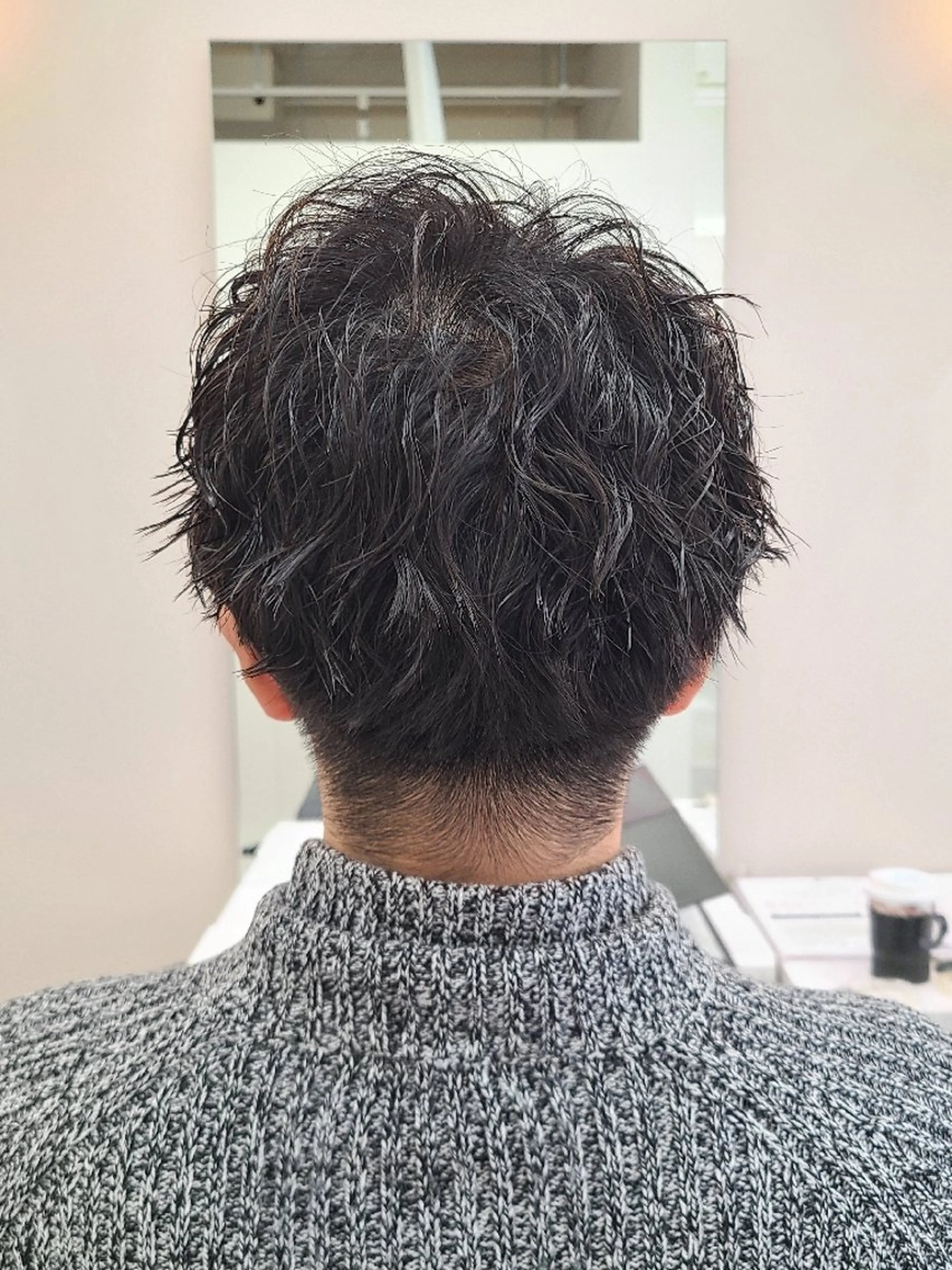 パーマ ショート メンズ メンズパーマ スパイラルパーマ カット パーマ 桐島 令奈のヘアスタイル