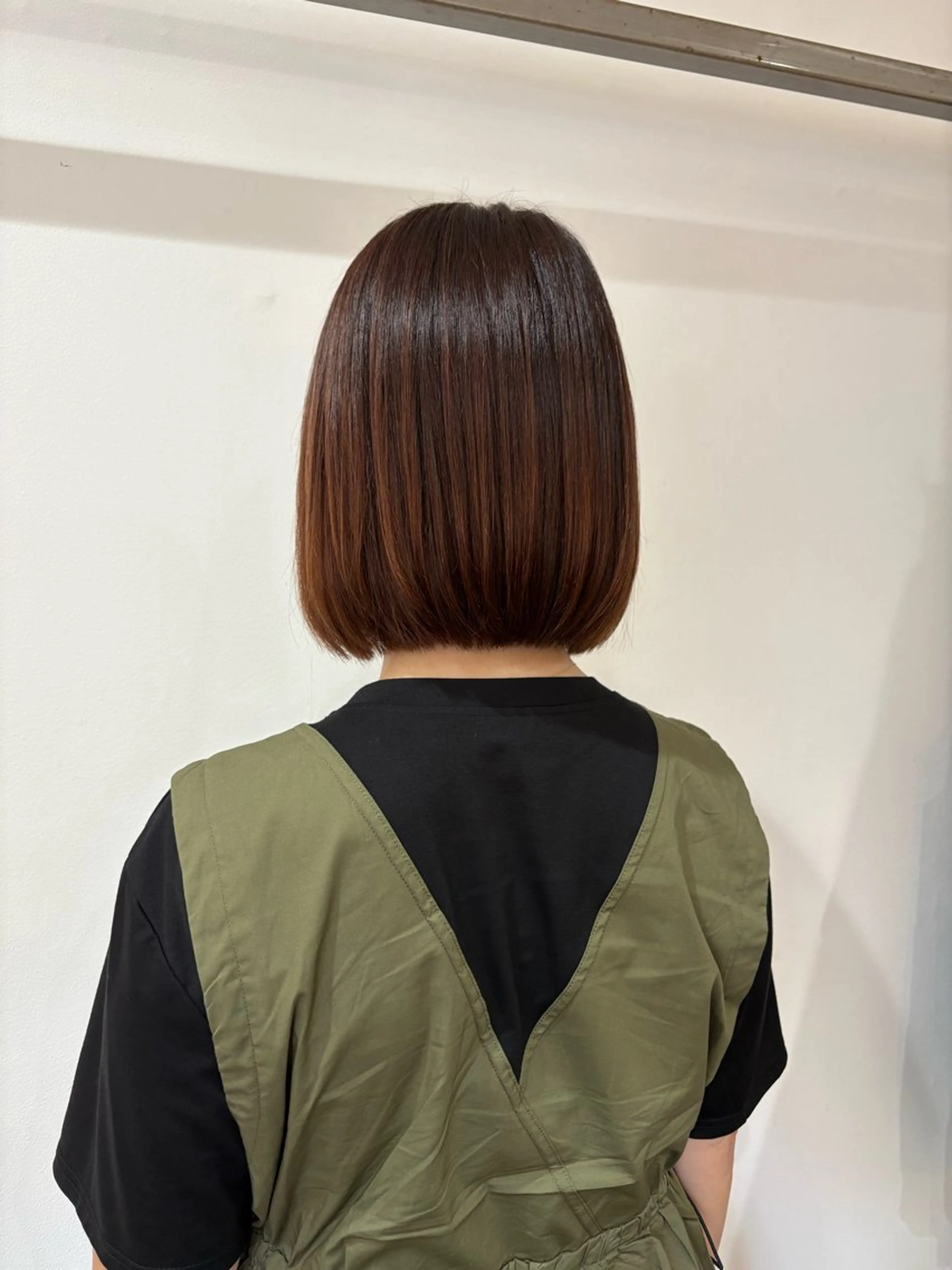 ミディアム カラー ブラウンカラー ボブ カット ヘアカラー 顔周りカット ピンク カラー♡りりのヘアスタイル